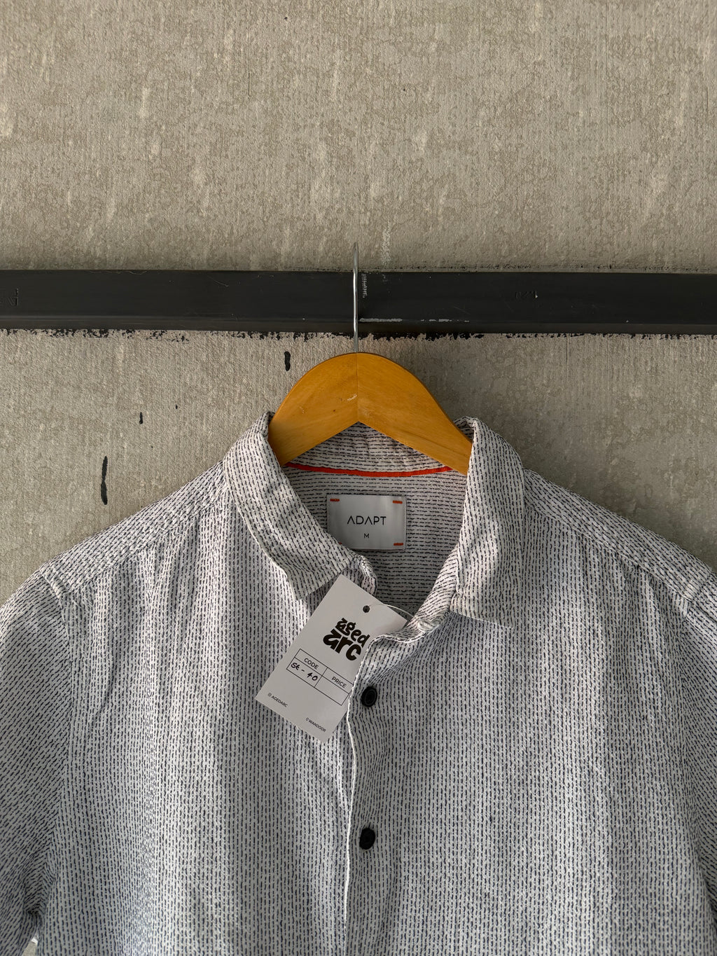 ADAPT PRINTED SHIRT - M ST40