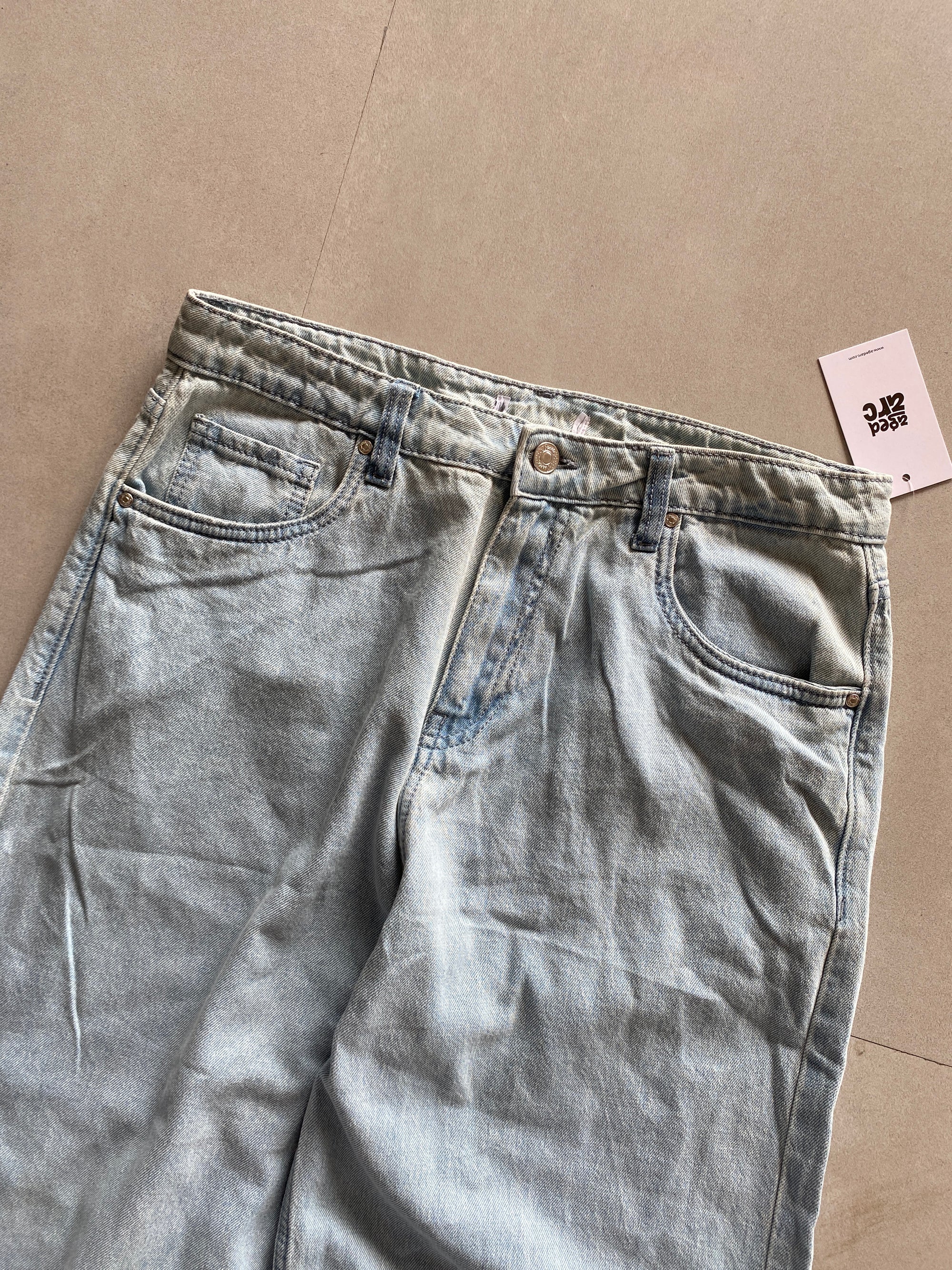 WIDE LEG BAGGY DENIM - M