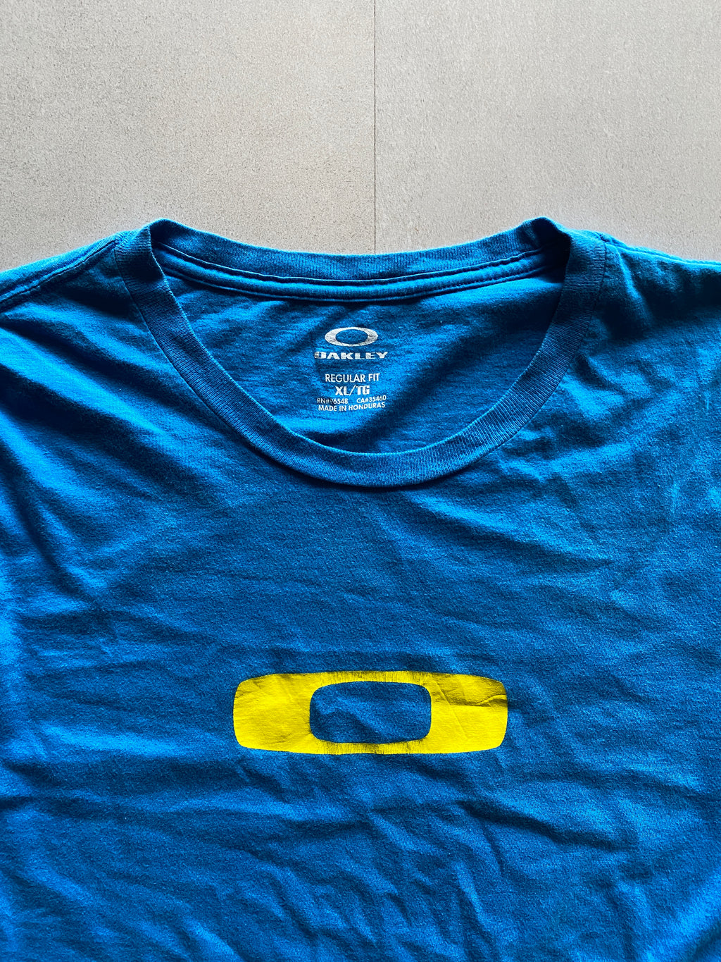 VINTAGE OAKLEY TEE - XS