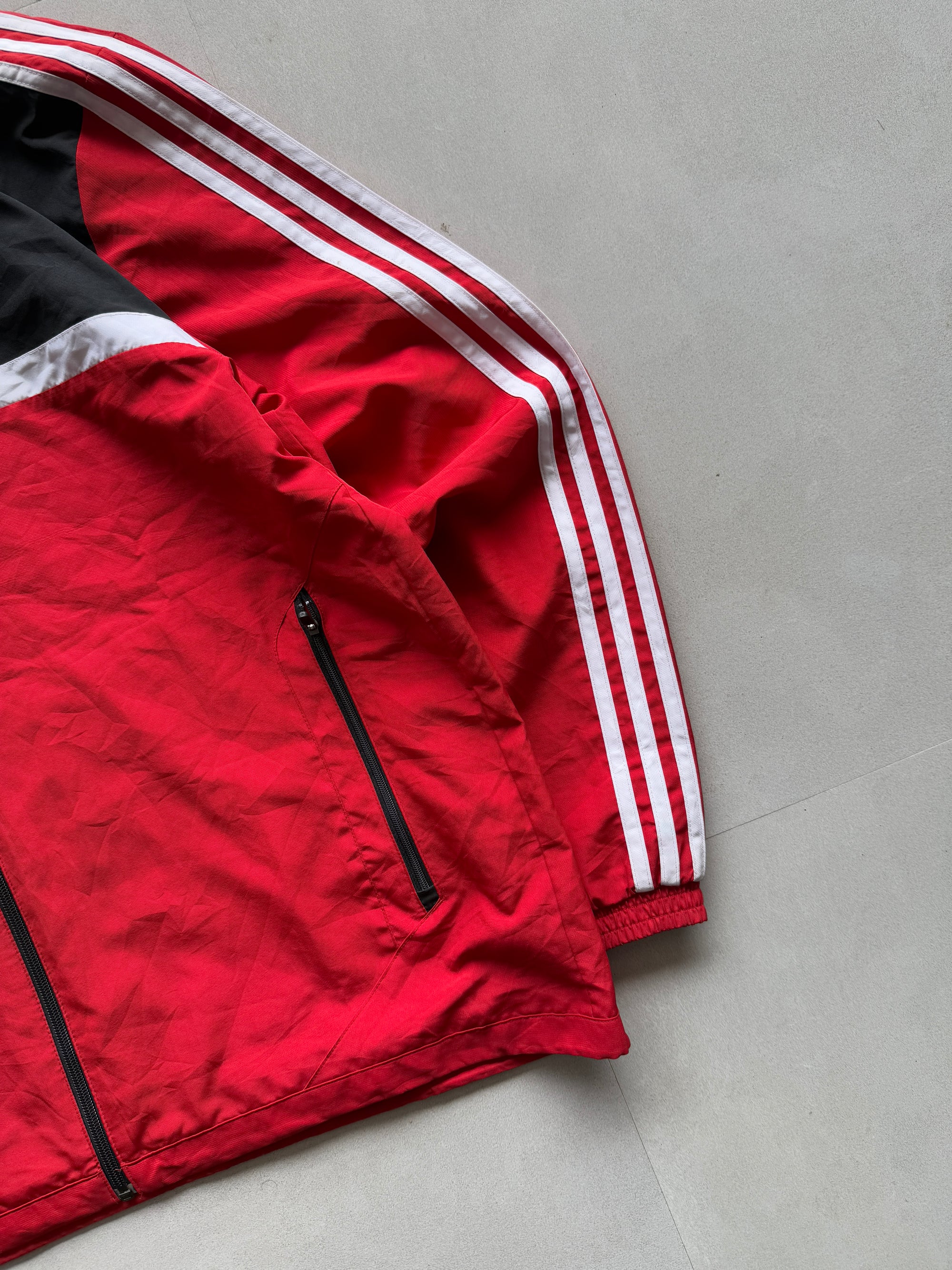 ADIDAS RED STRIPED JACKET - L