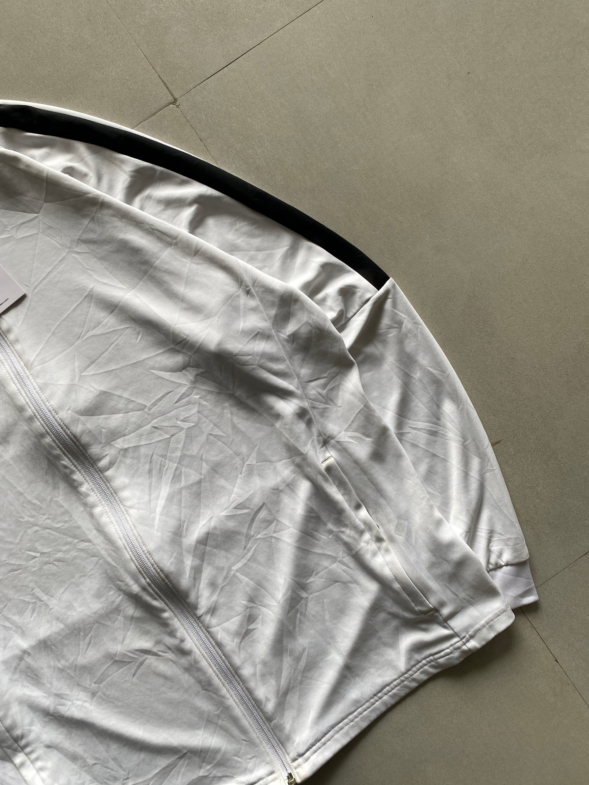 VINTAGE NIKE JACKET - L