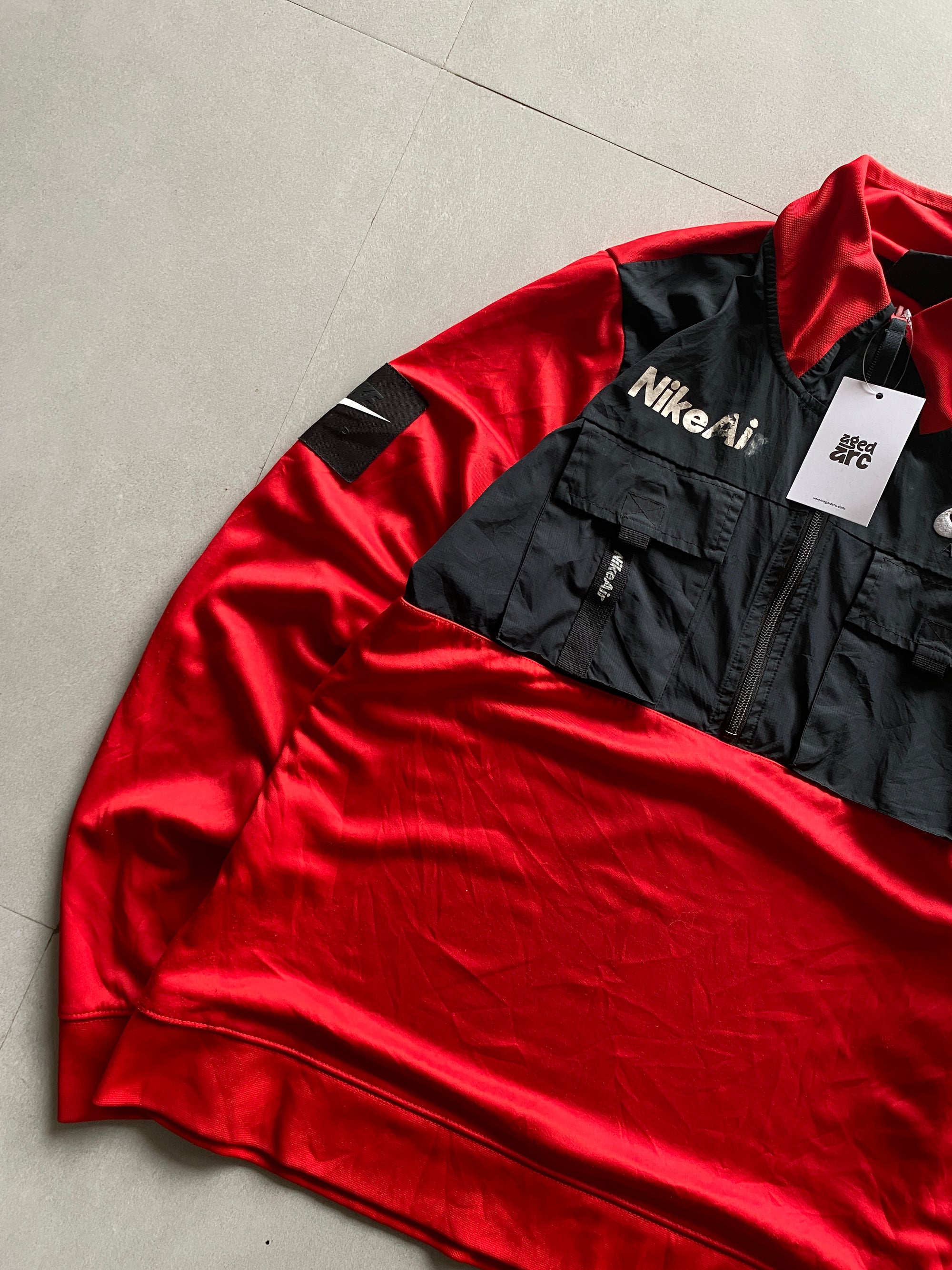 NIKE AIR QUARTER ZIP JACKET - M