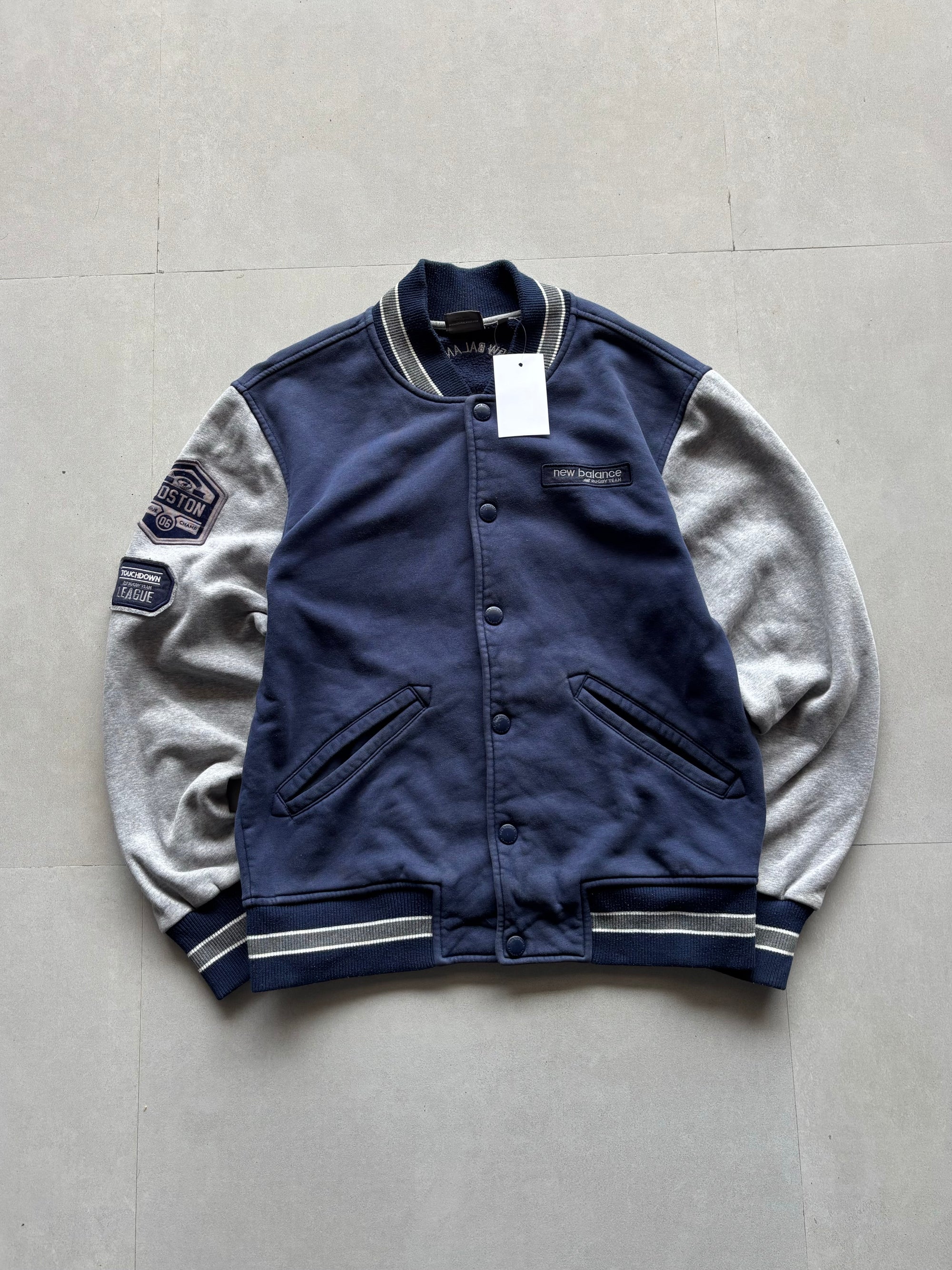 NEW BALANCE VARSITY JACKET - L