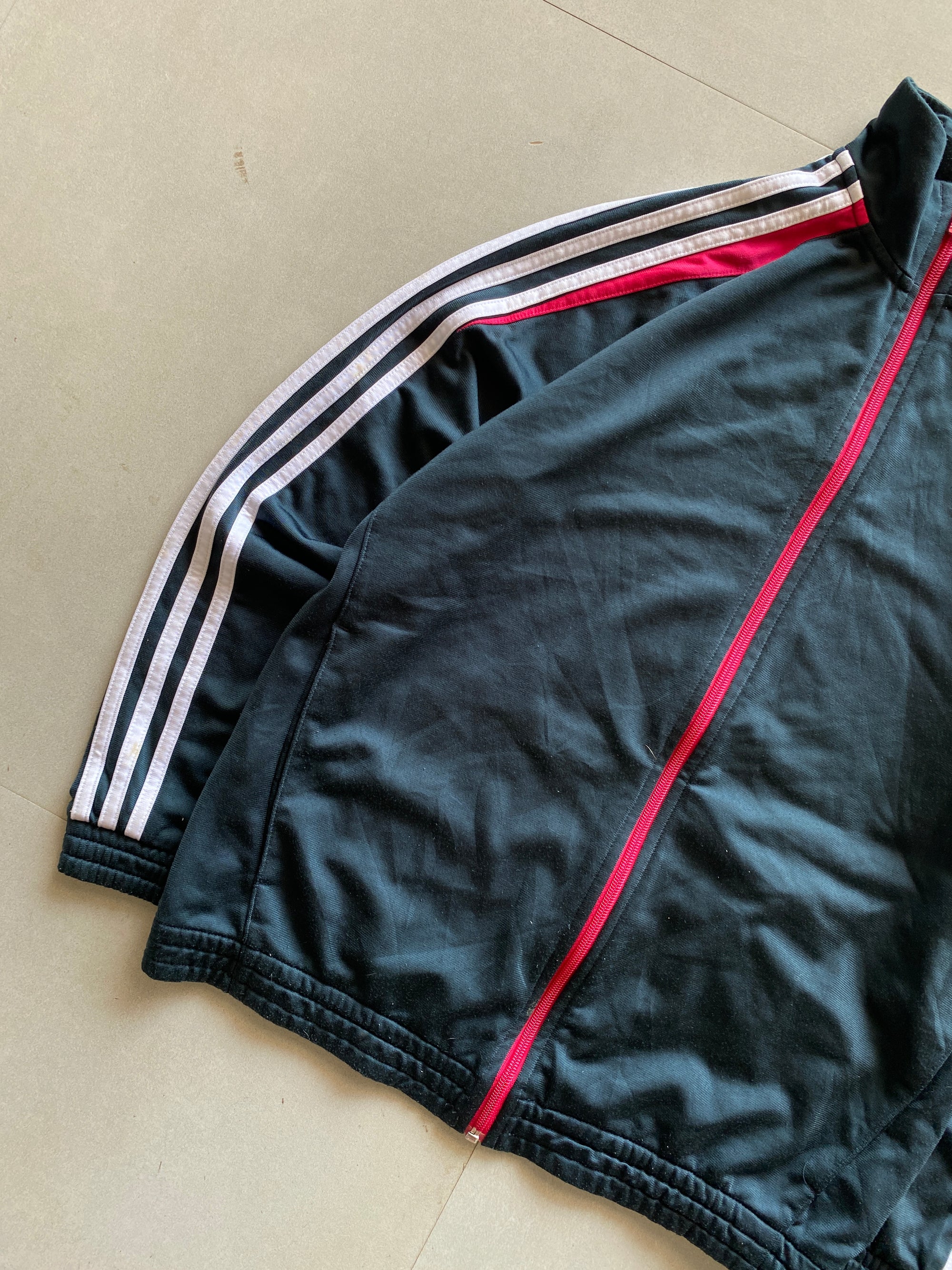 VINTAGE ADIDAS STRIPED JACKET - M
