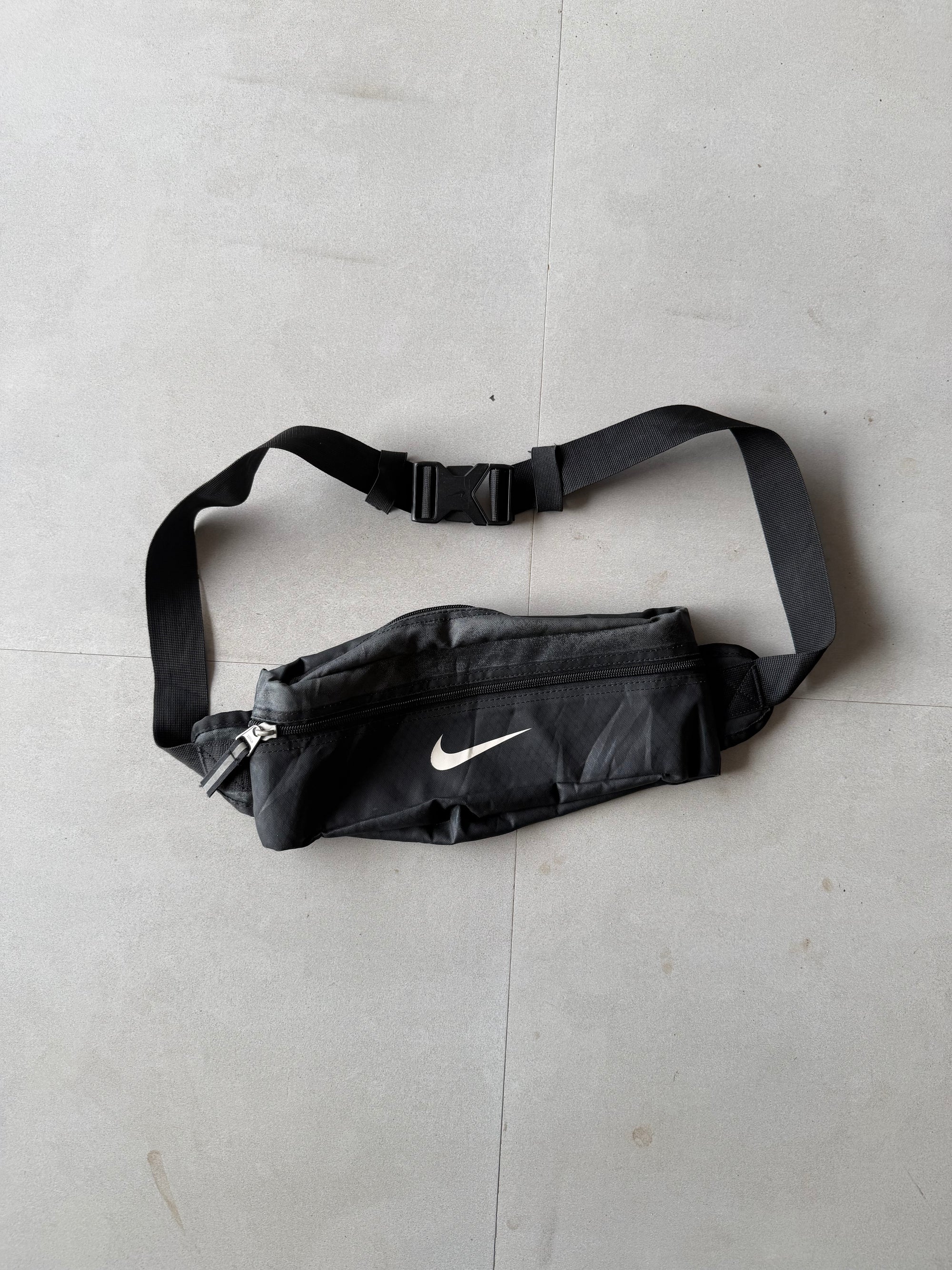 NIKE FANNY PACK
