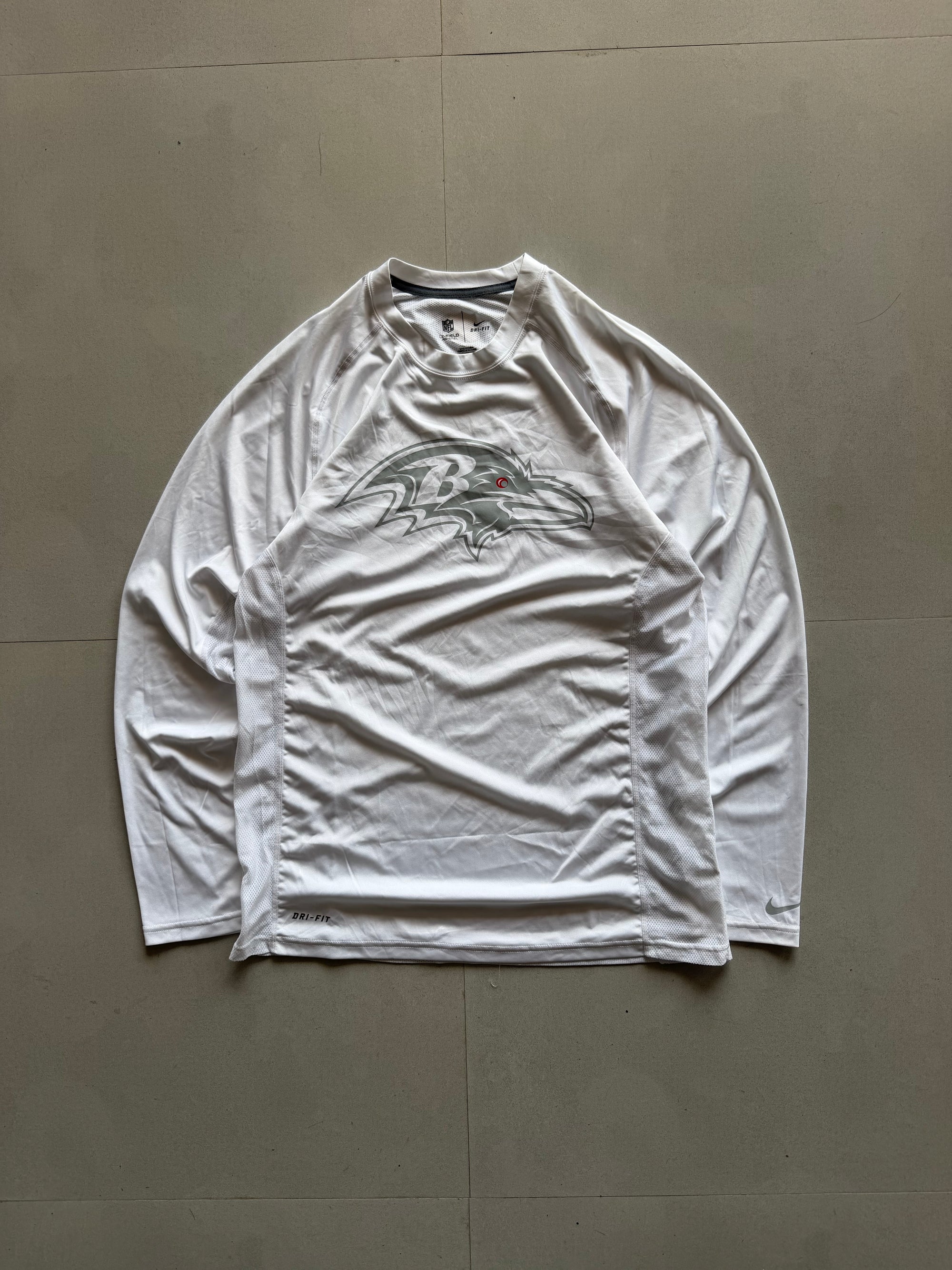 NIKE NFL FULL SLEEVE TEE - M