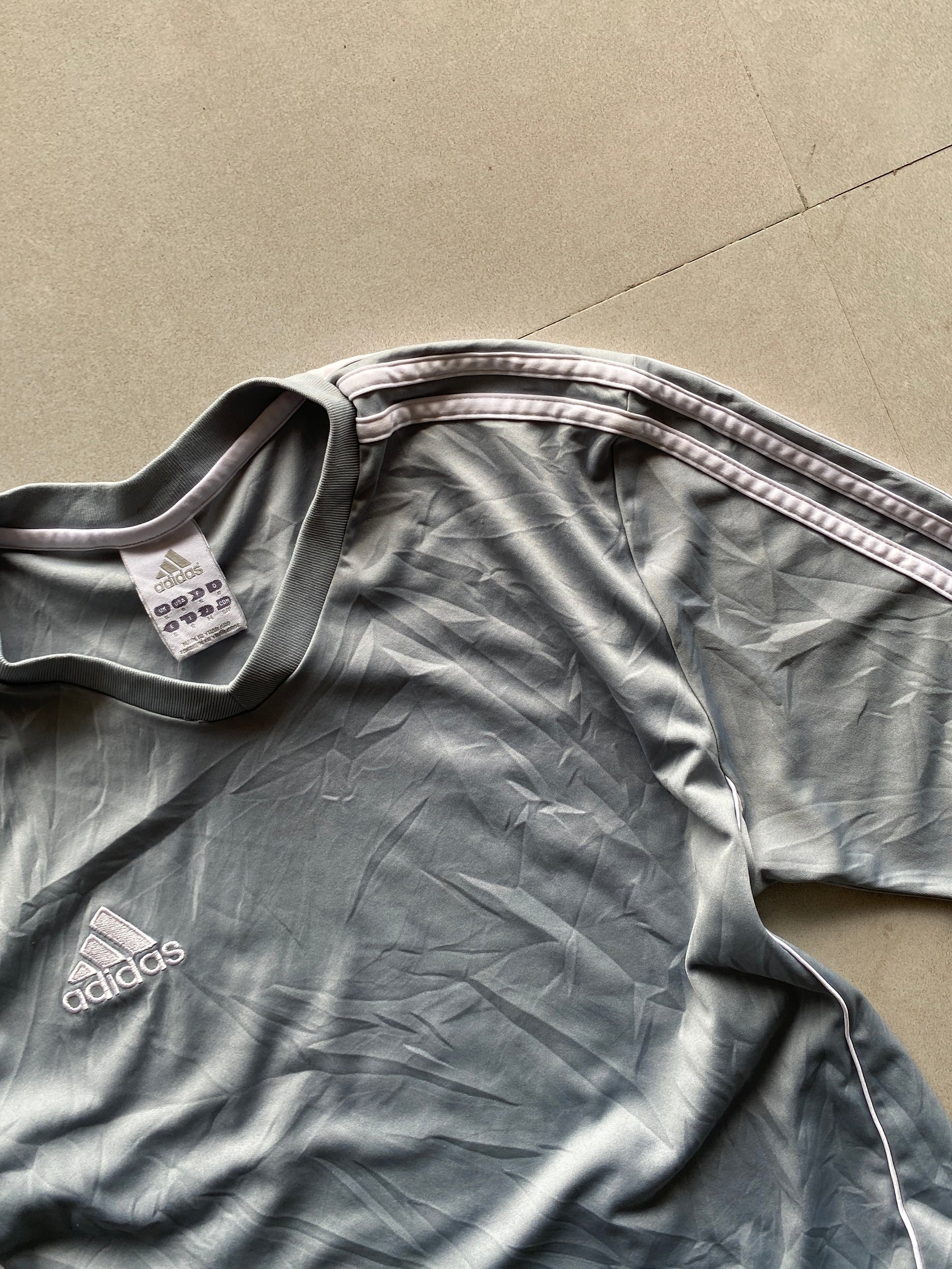 ADIDAS DRI-FIT TEE - XS