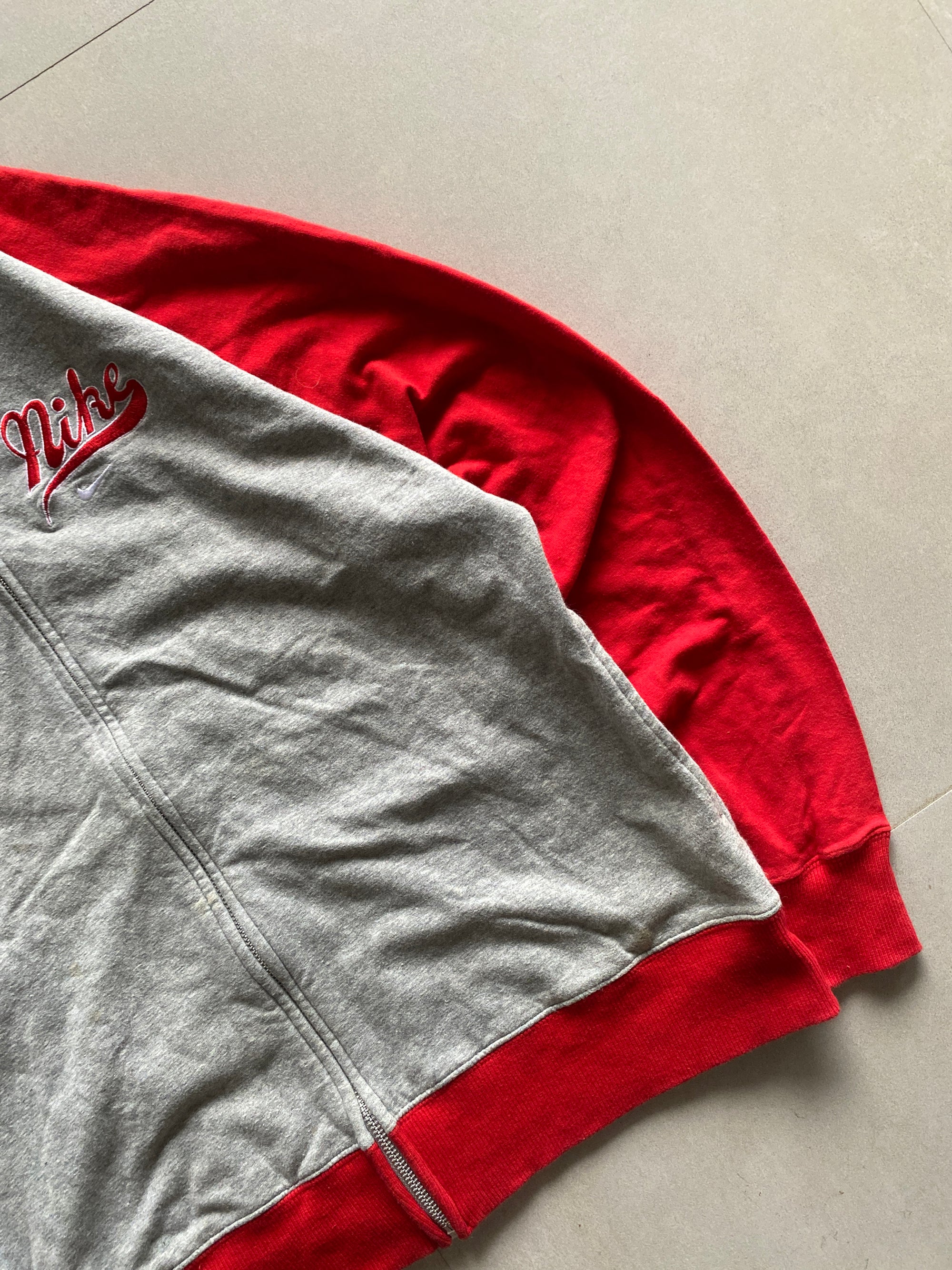 VINTAGE NIKE ZIPPER - M