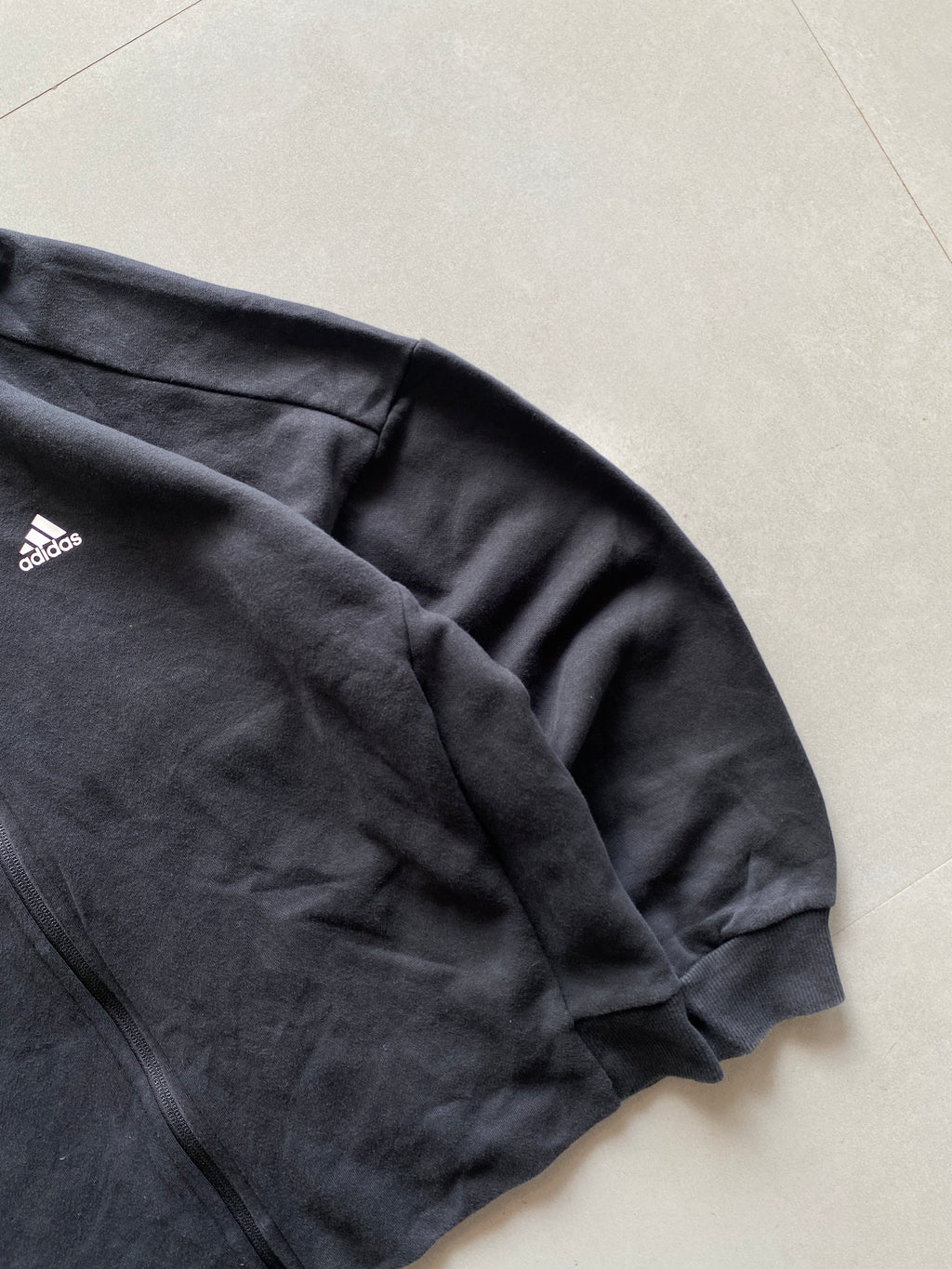 ADIDAS STRIPED JACKET - M