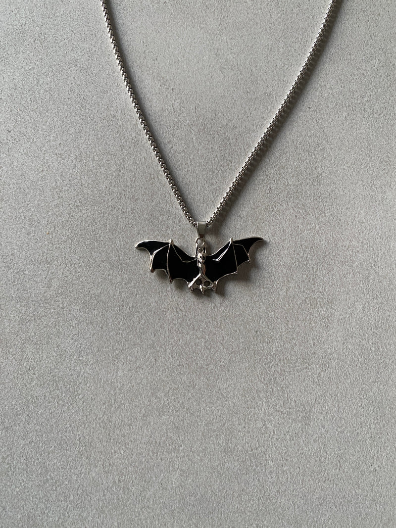 VAMPIRE BAT PENDANT CHAIN