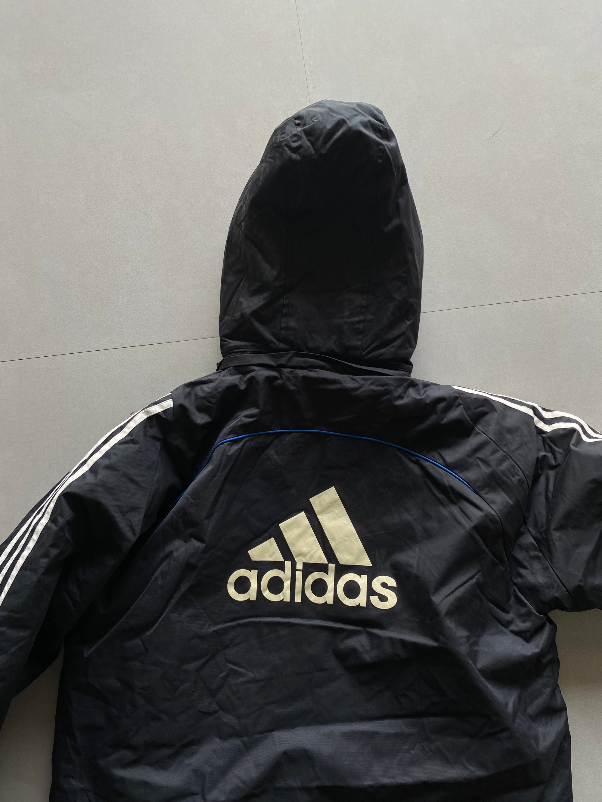 ADIDAS CHELSEA PUFFER JACKET  - L