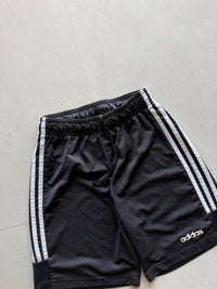 ADIDAS STRIPED SHORTS - XS