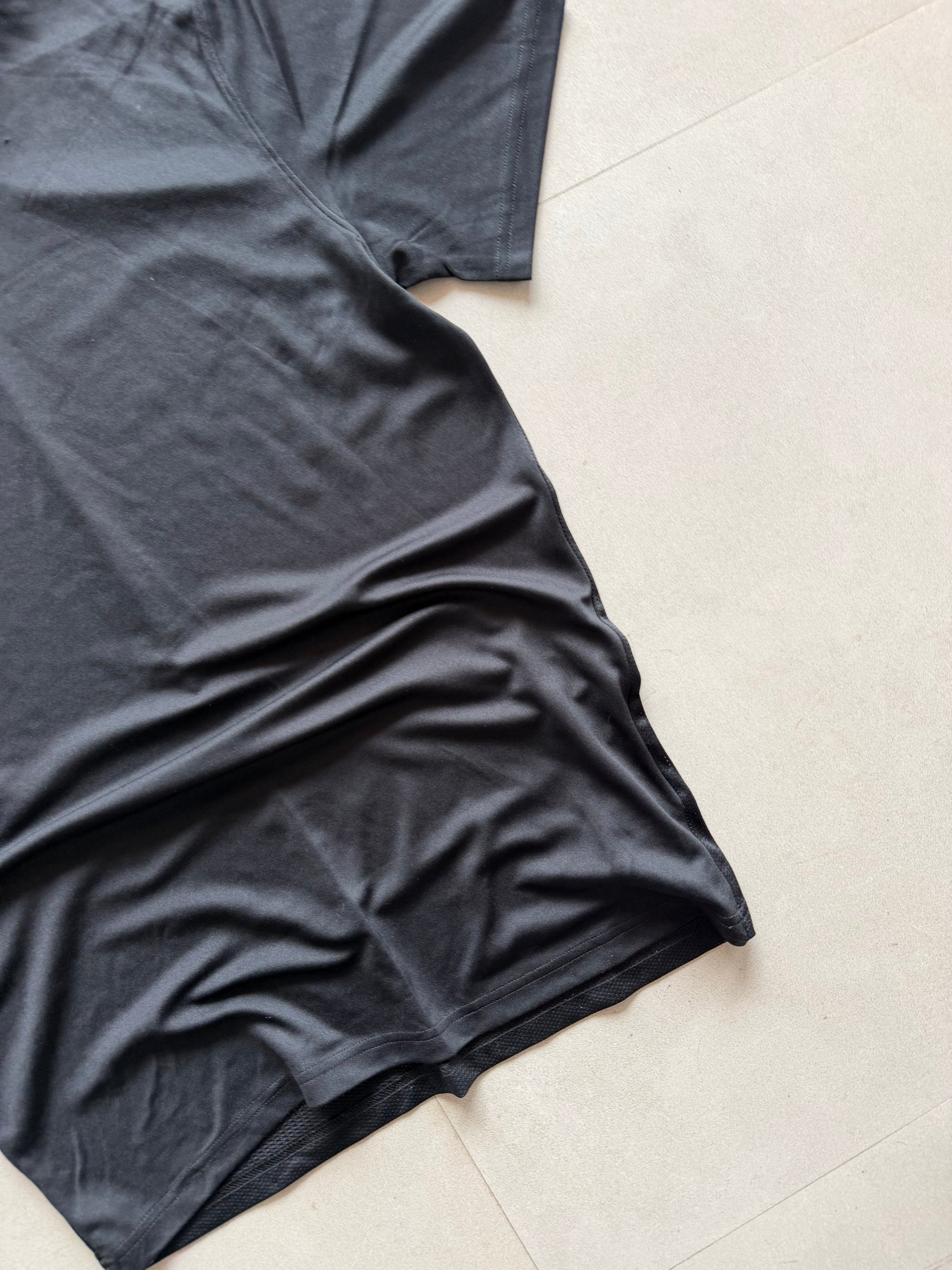 NIKE DRI FIT TEE - XS