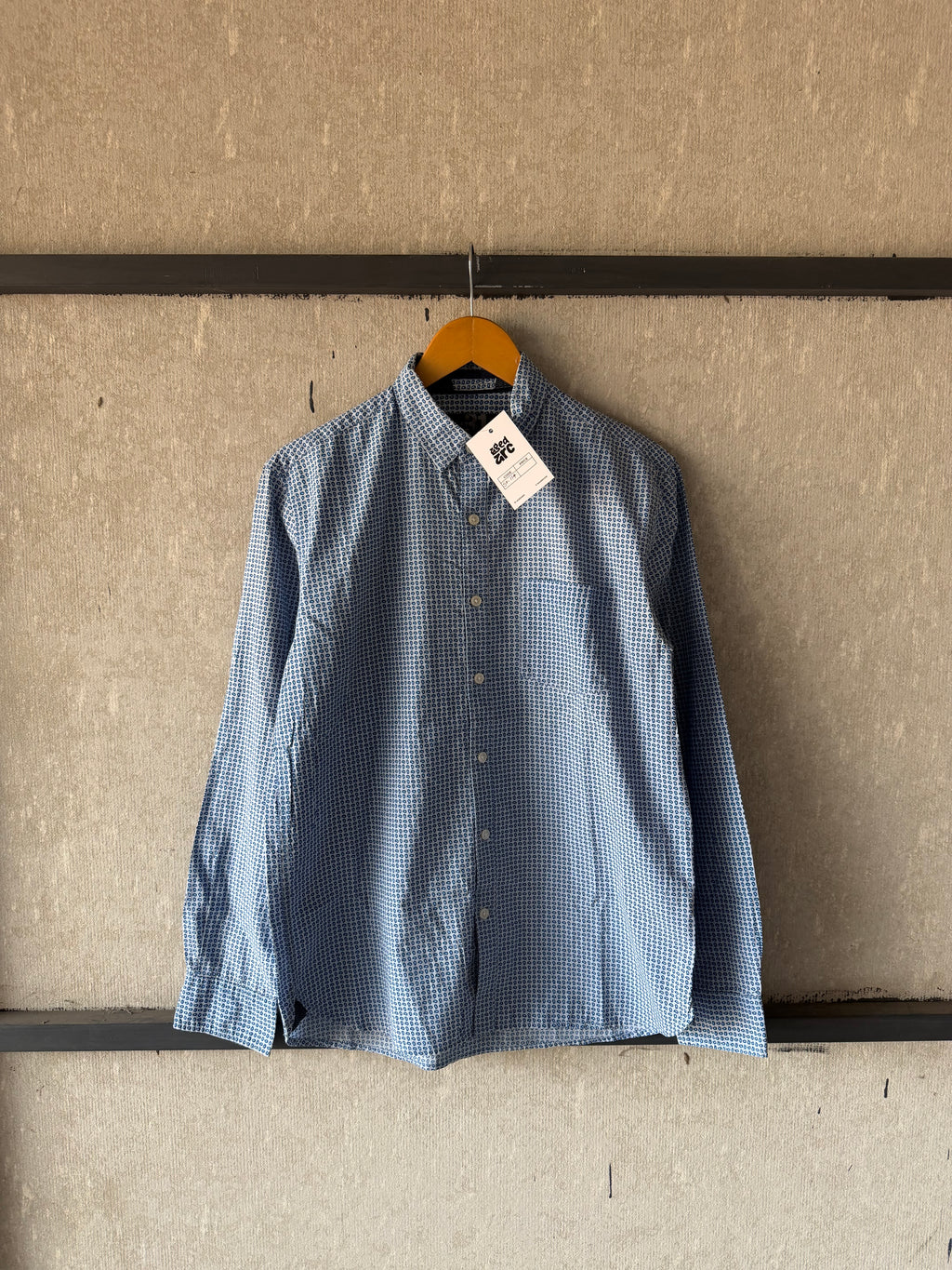 PRINTED SHIRT - M ST114