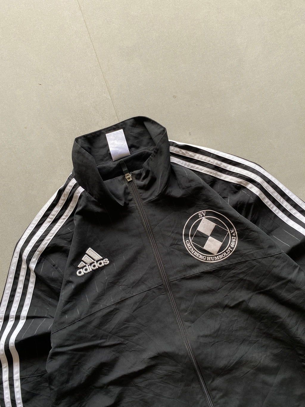 VINTAGE ADIDAS STRIPED JACKET - L