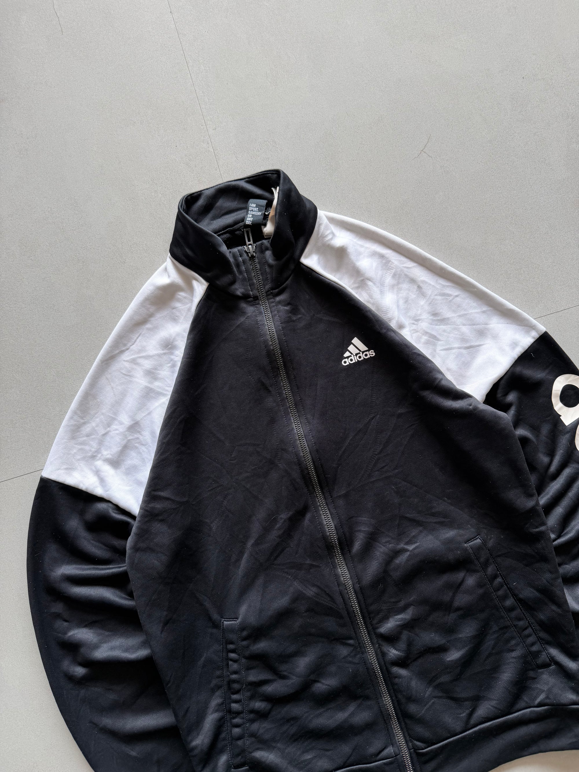 ADIDAS SPELL OUT JACKET - XS