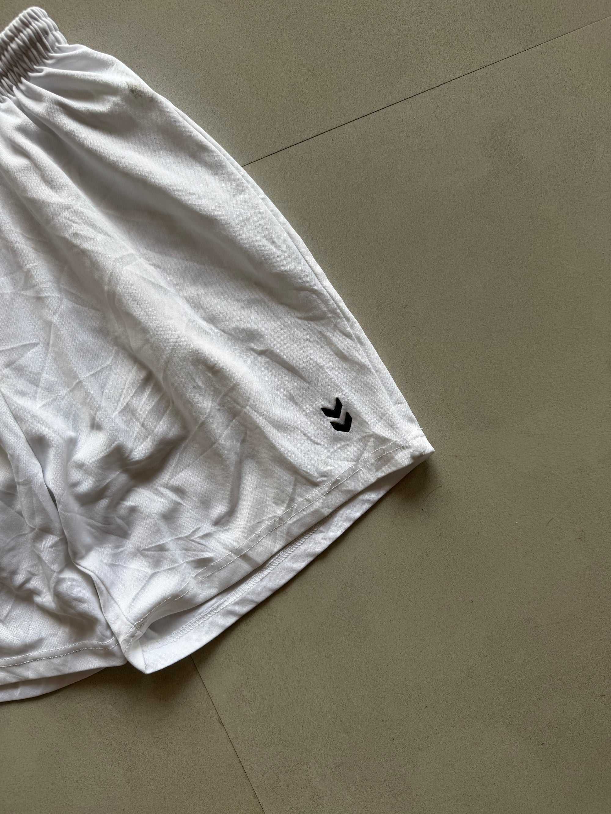 HUMMEL SHORTS - S