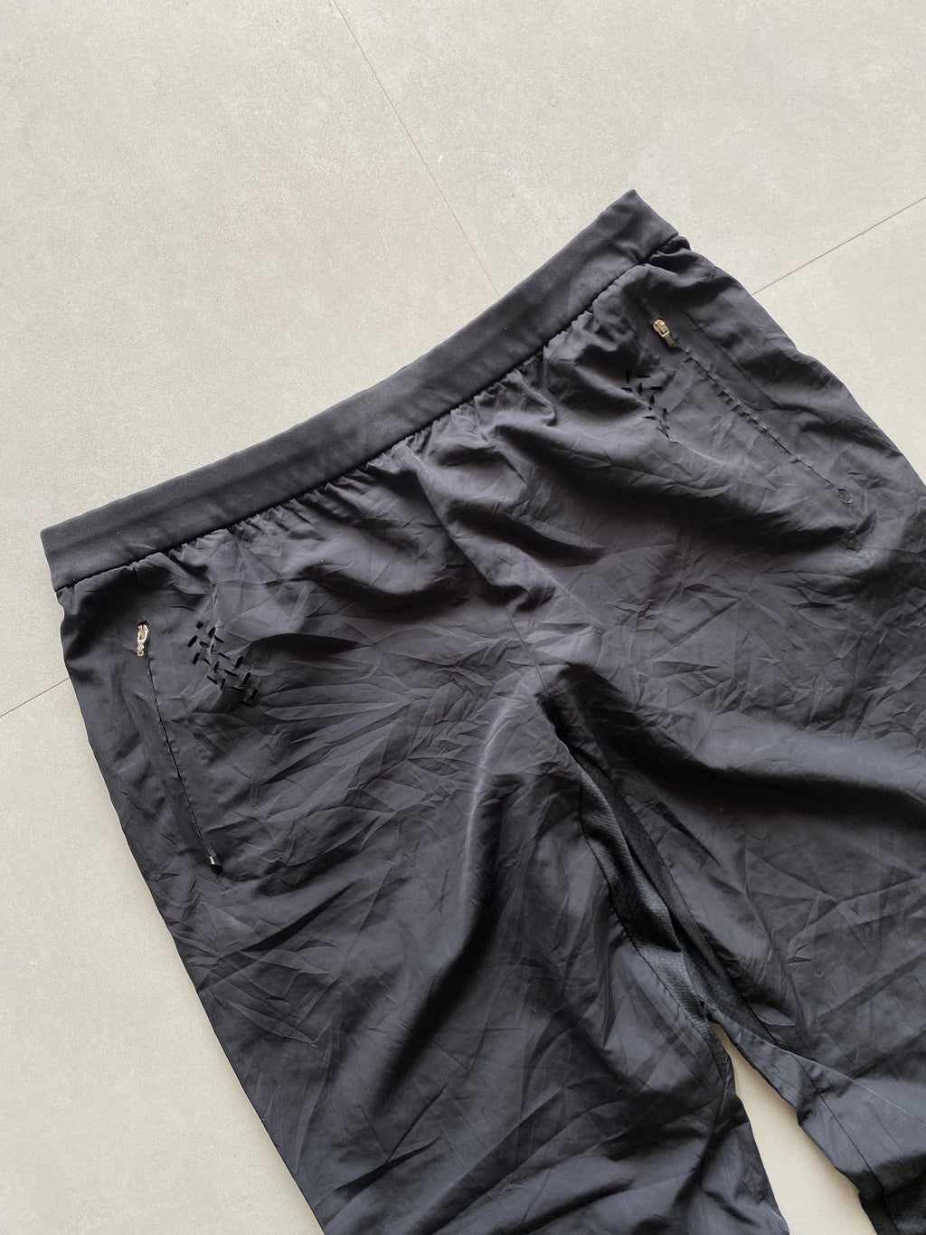 ADIDAS BAGGY TRACK PANT - L