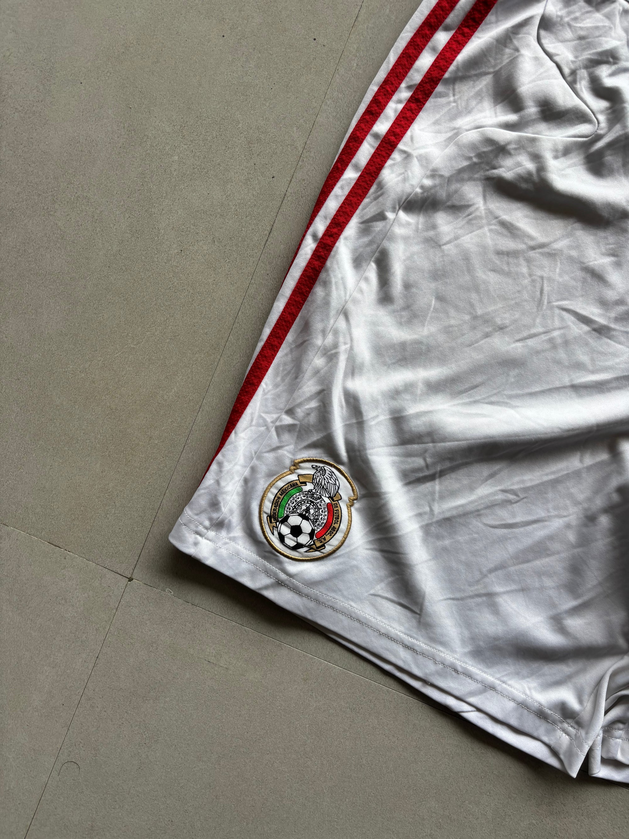 ADIDAS MEXICO 09-10 SHORTS - L