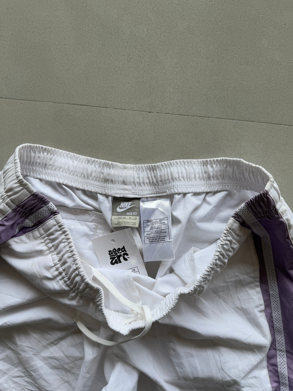VINTAGE NIKE TRACK PANTS -