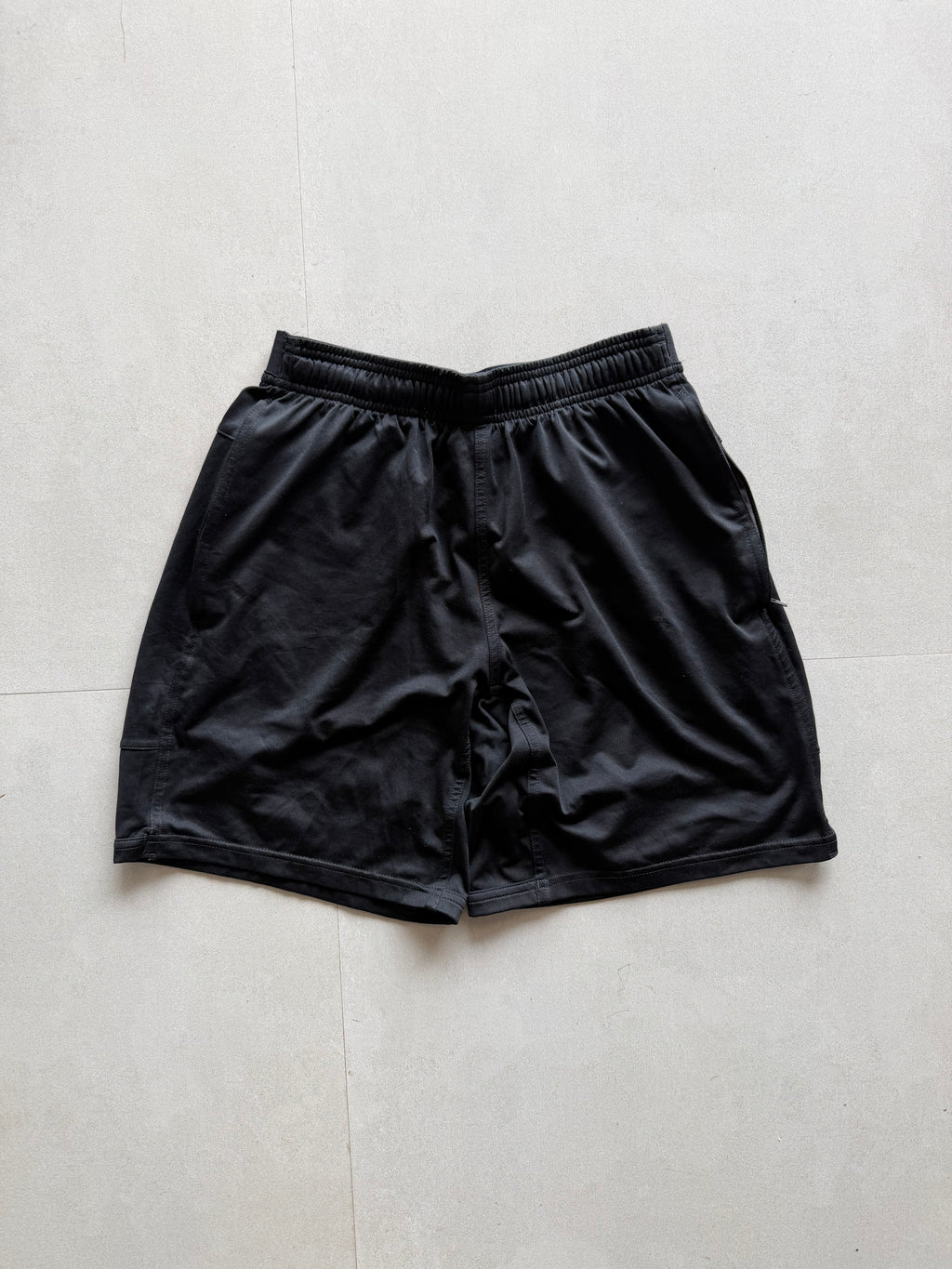 VINTAGE SHORTS - MISSING