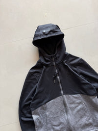 UNDER ARMOUR HOODED JACKET - M
