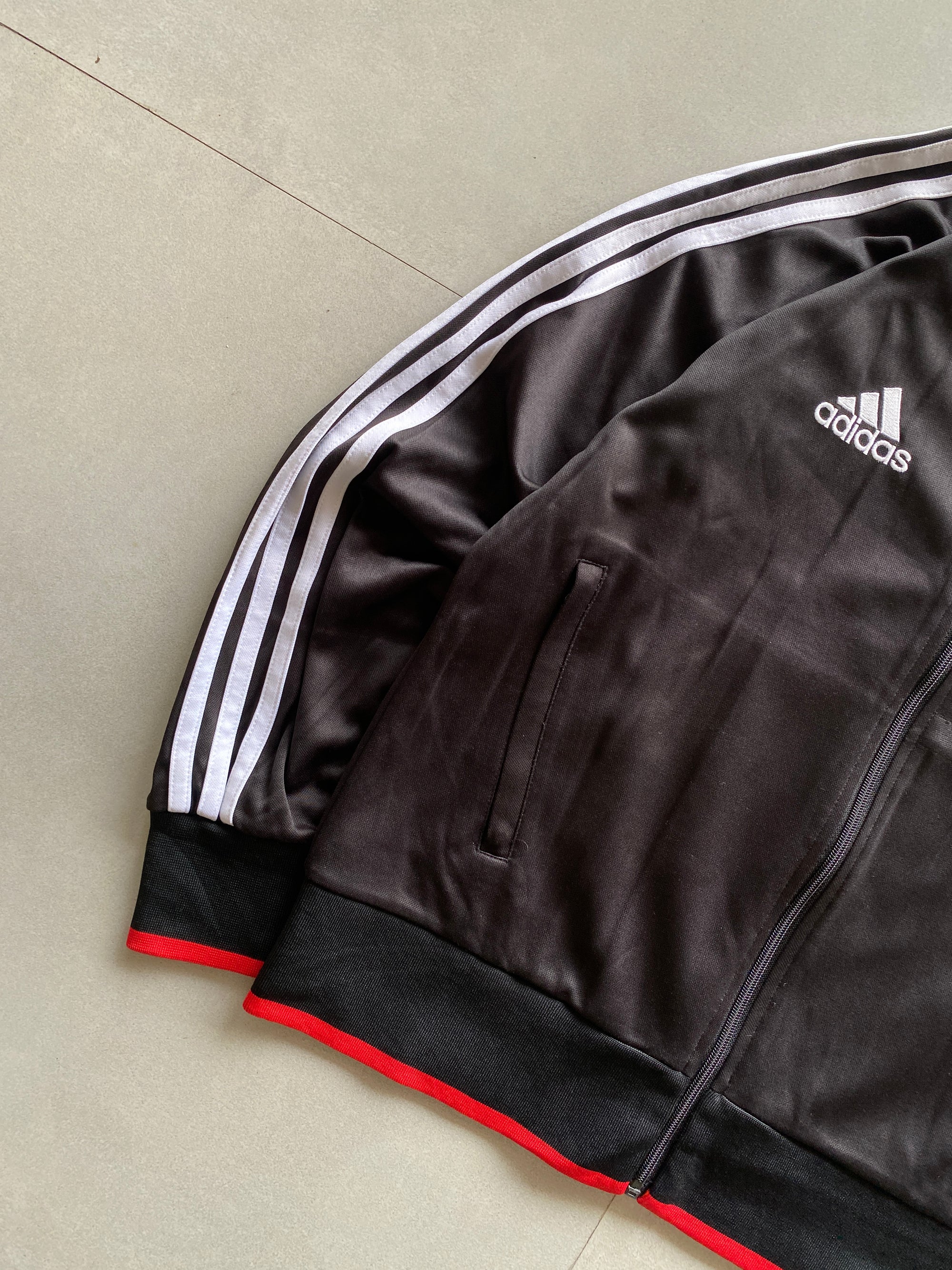 ADIDAS STRIPED JACKET - S