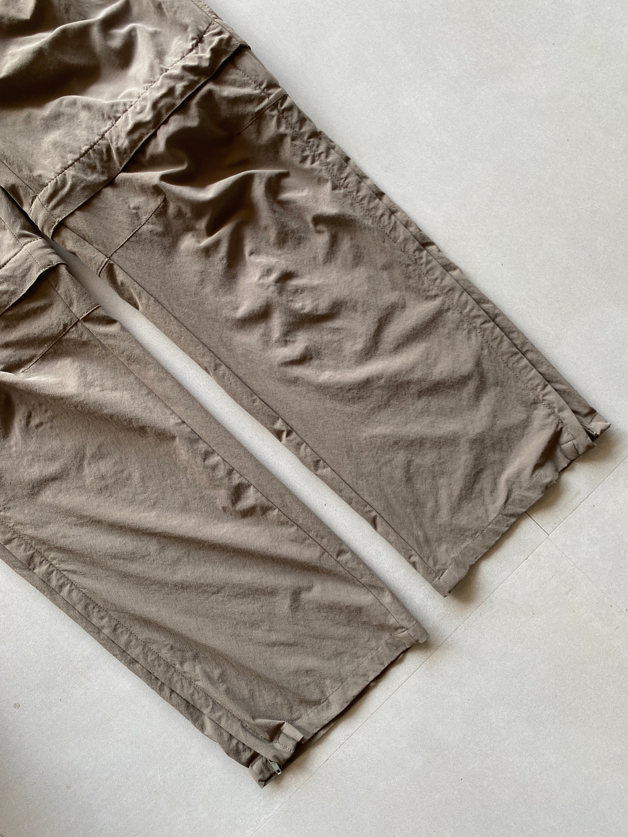 BAGGY CONVERTIBLE OUTDOOR PANT - L