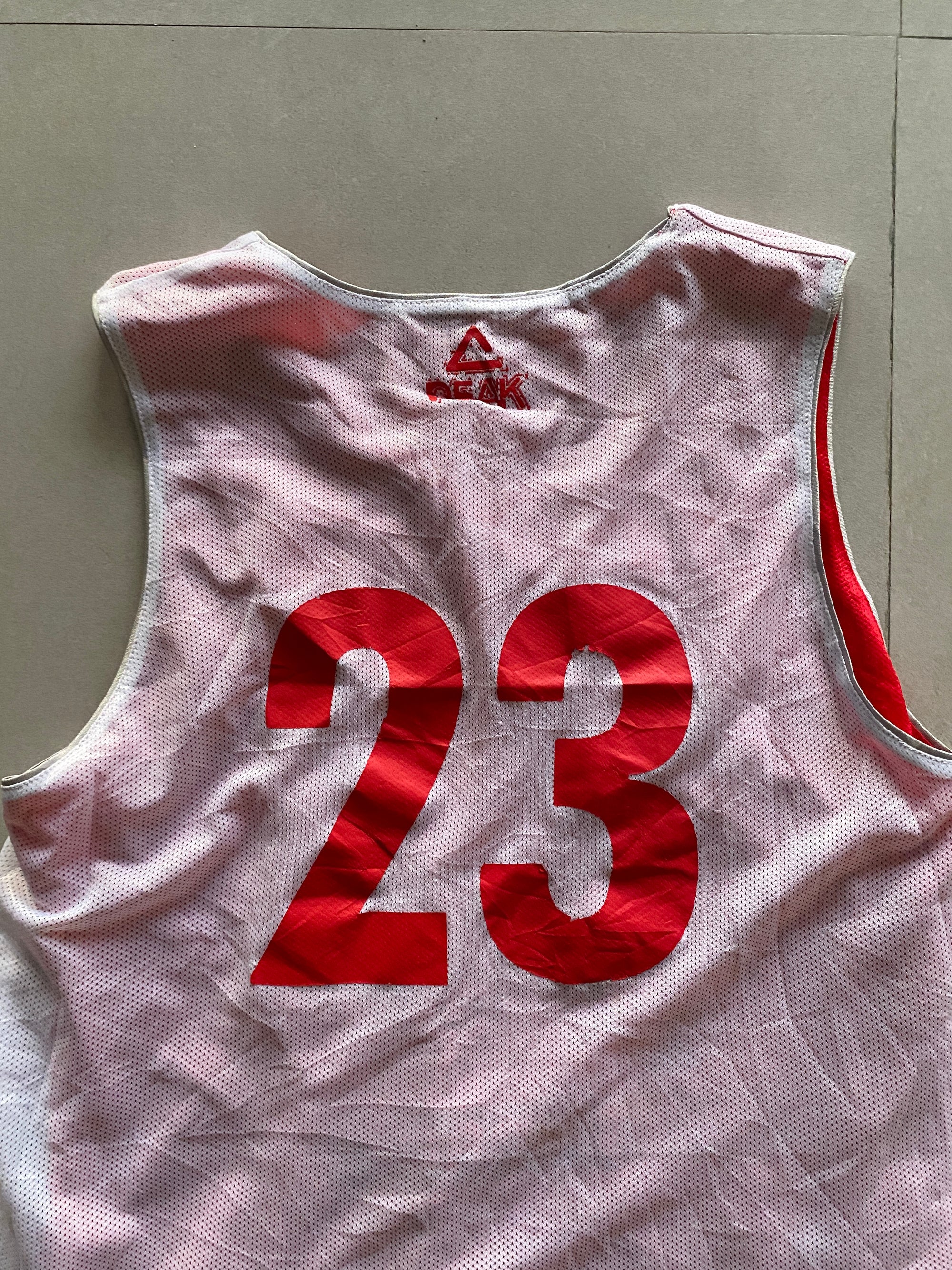 PEAK REVERSIBLE TANK TOP - s