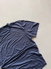 NIKE DRI FIT TEE - L