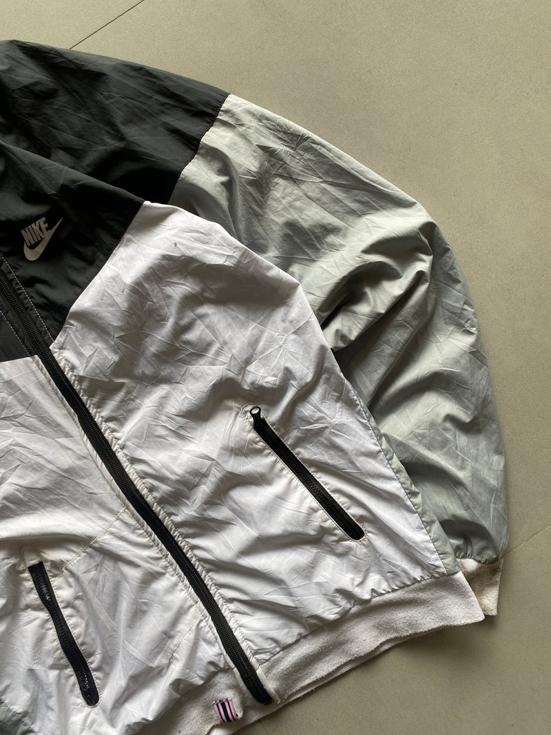 VINTAGE NIKE JACKET - S
