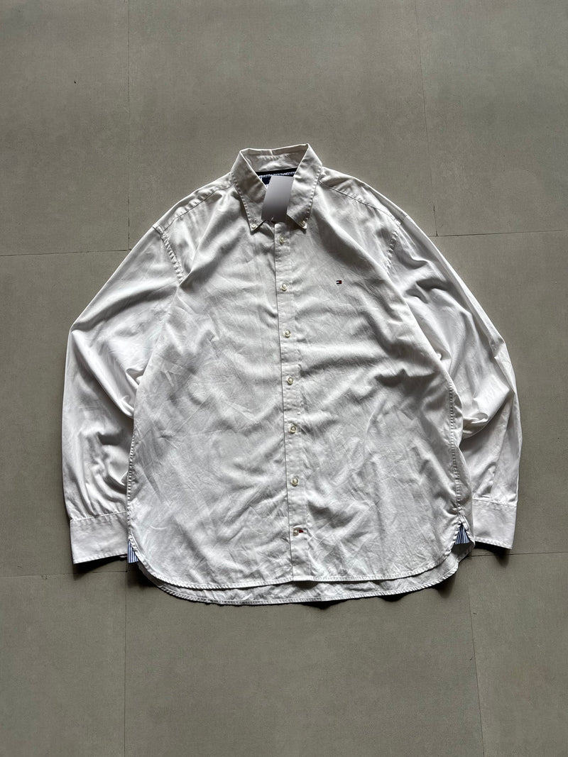TOMMY HILFIGER WHITE SOLID FORMAL SHIRT - L