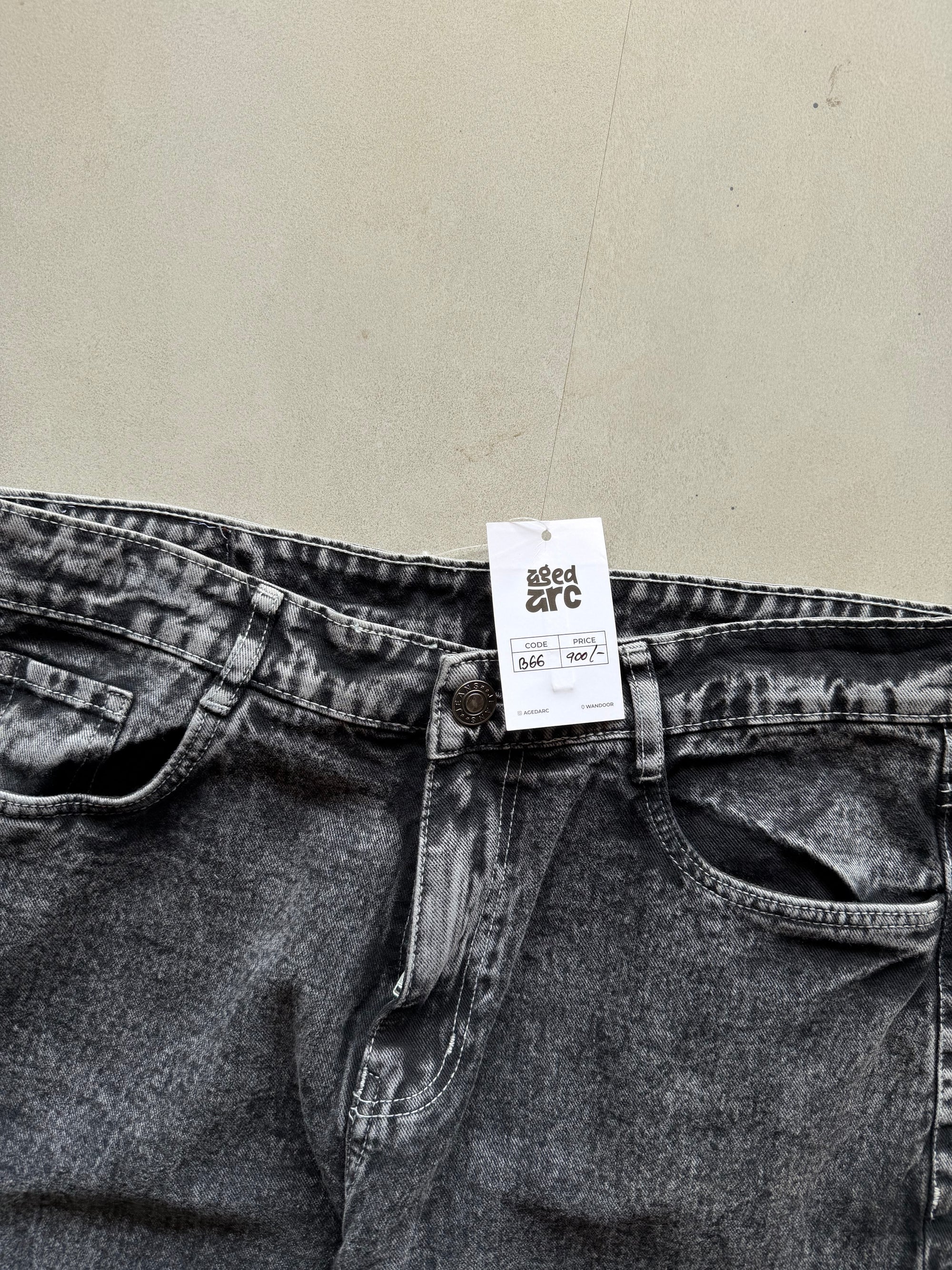 B66 BAGGY DENIM - M