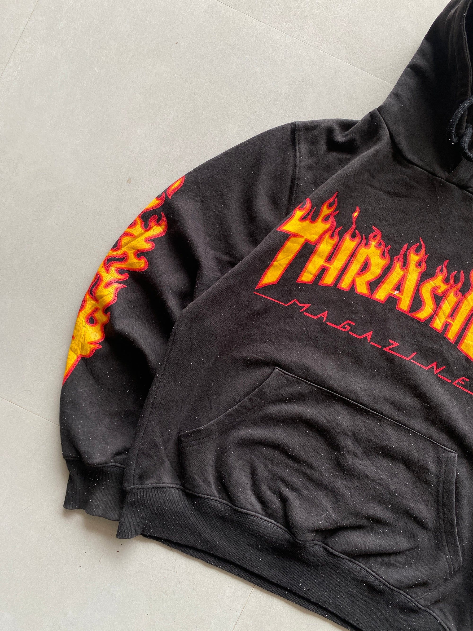 VINTAGE THRASHER MAGAZINE HOODIE - M