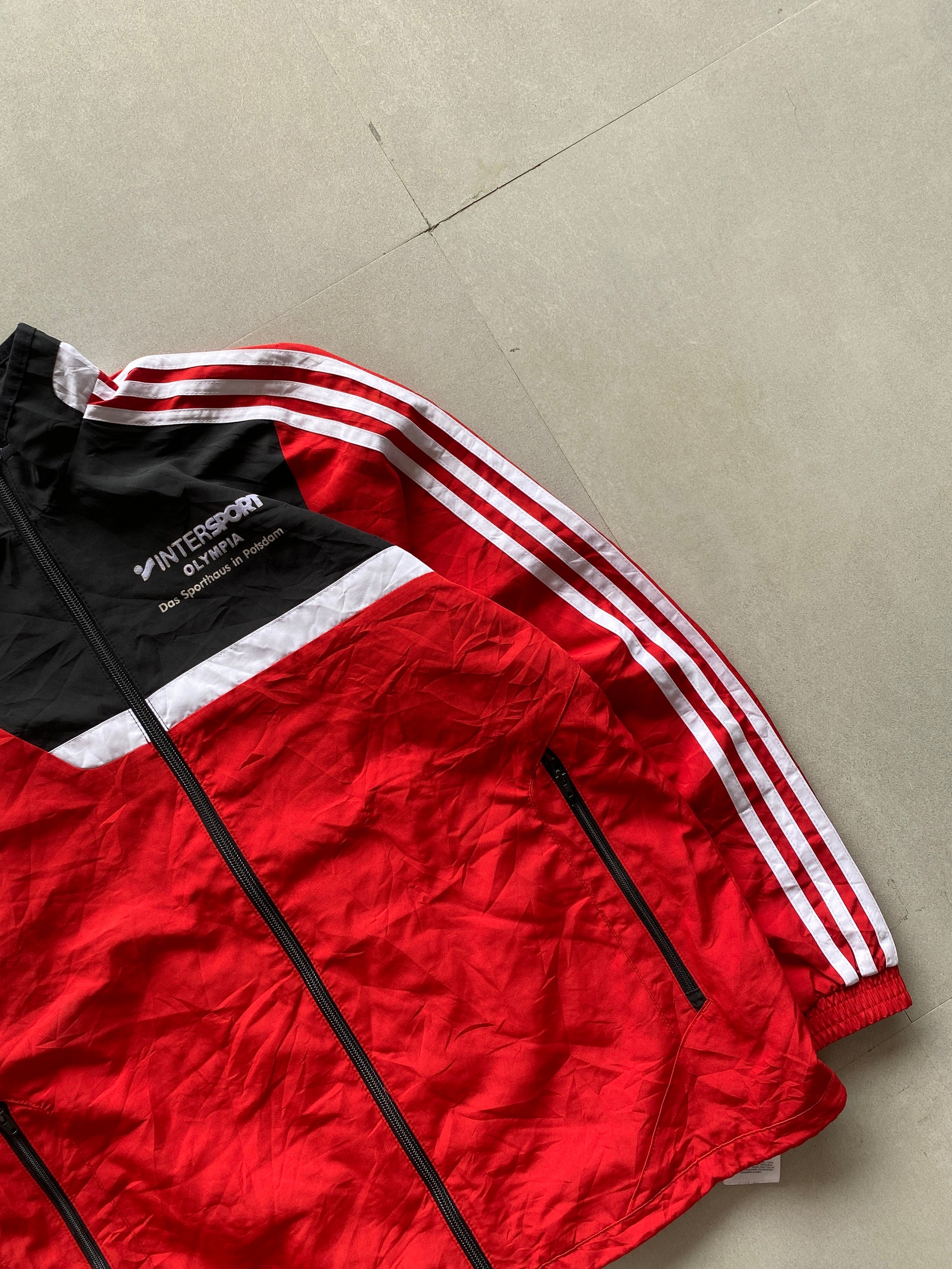 ADIDAS STRIPED JACKET - M