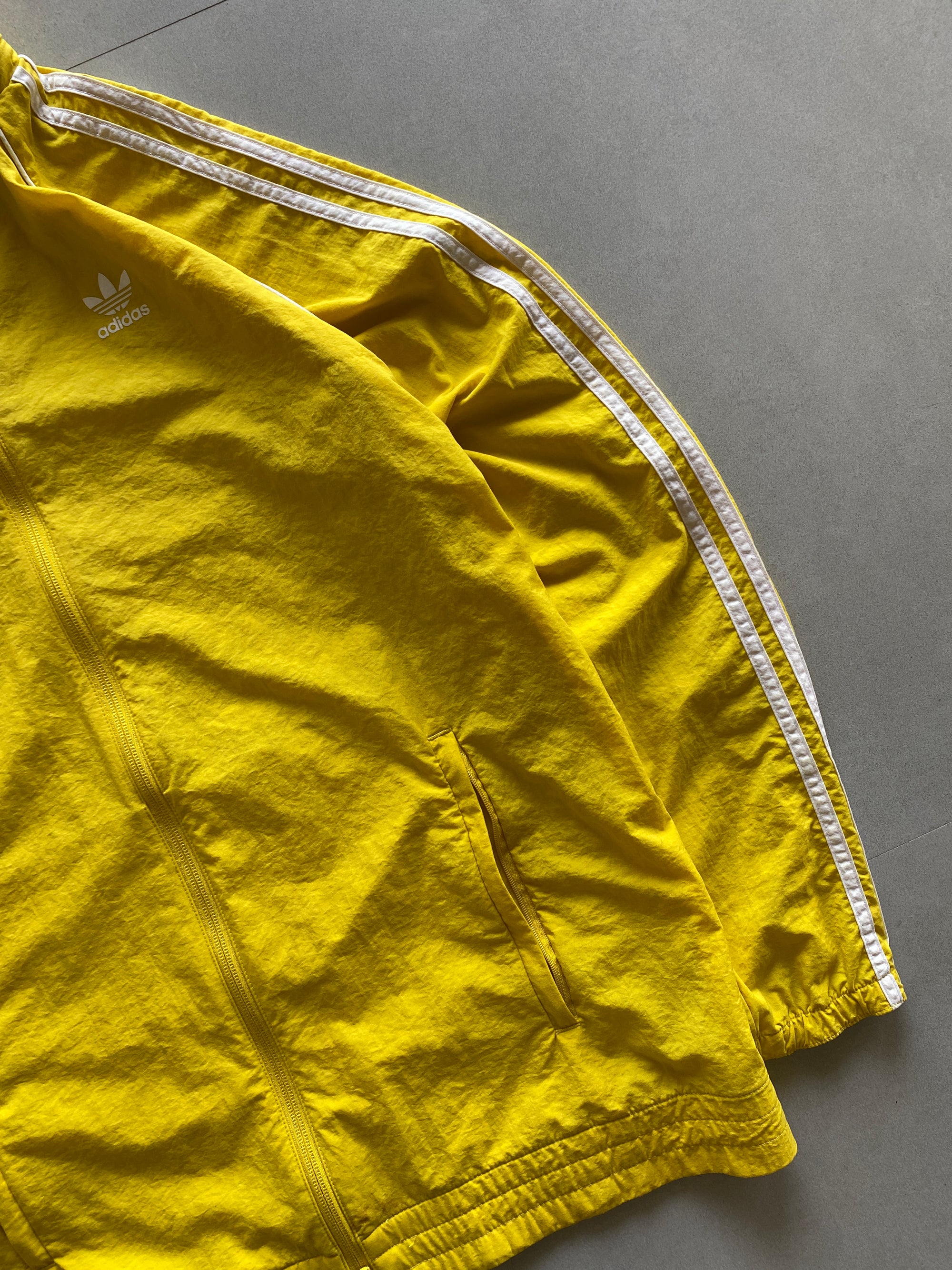 ADIDAS ORGINALS STRIPED JACKET - L