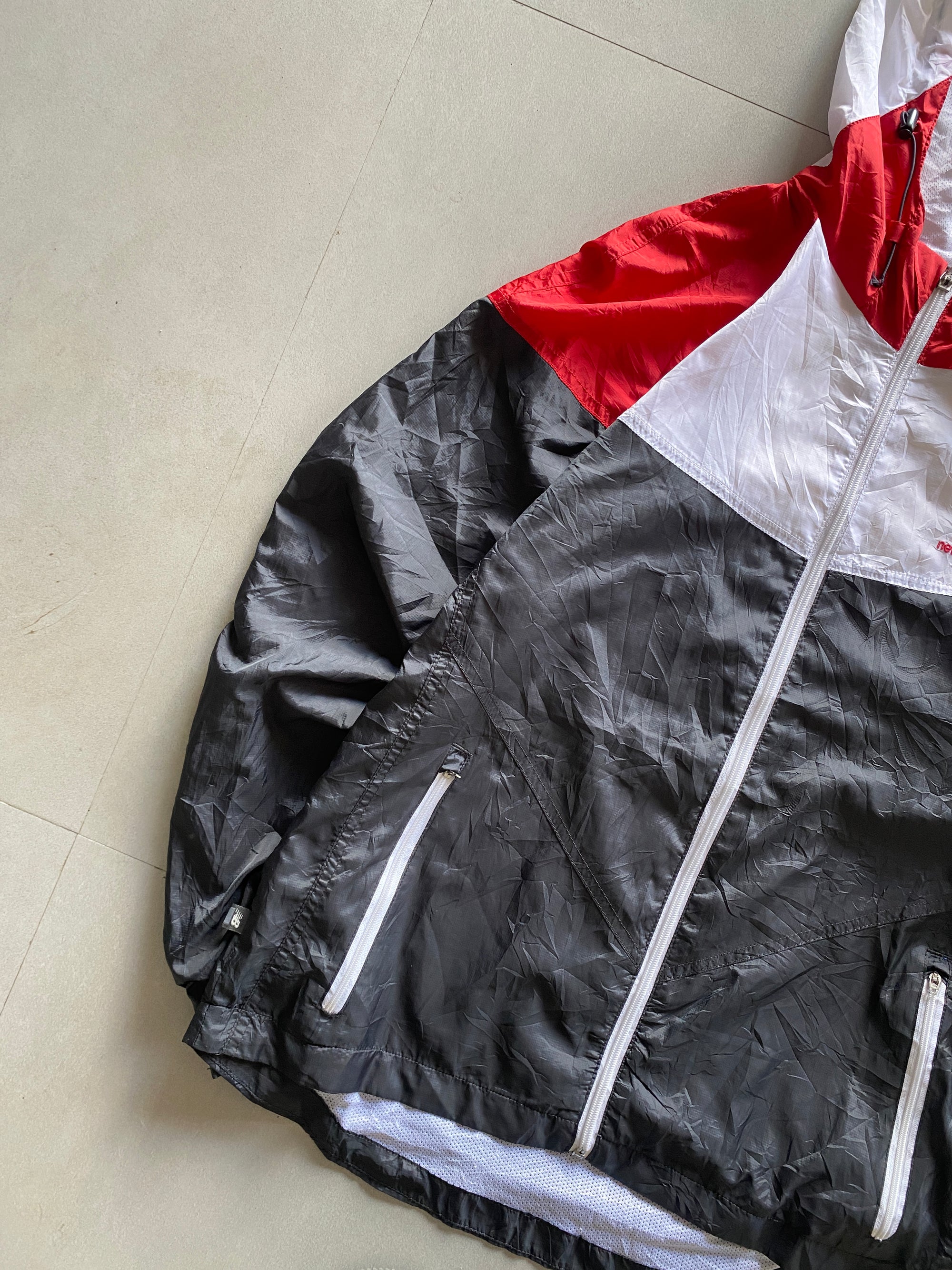 NEW BALANCE HOODED JACKET - M