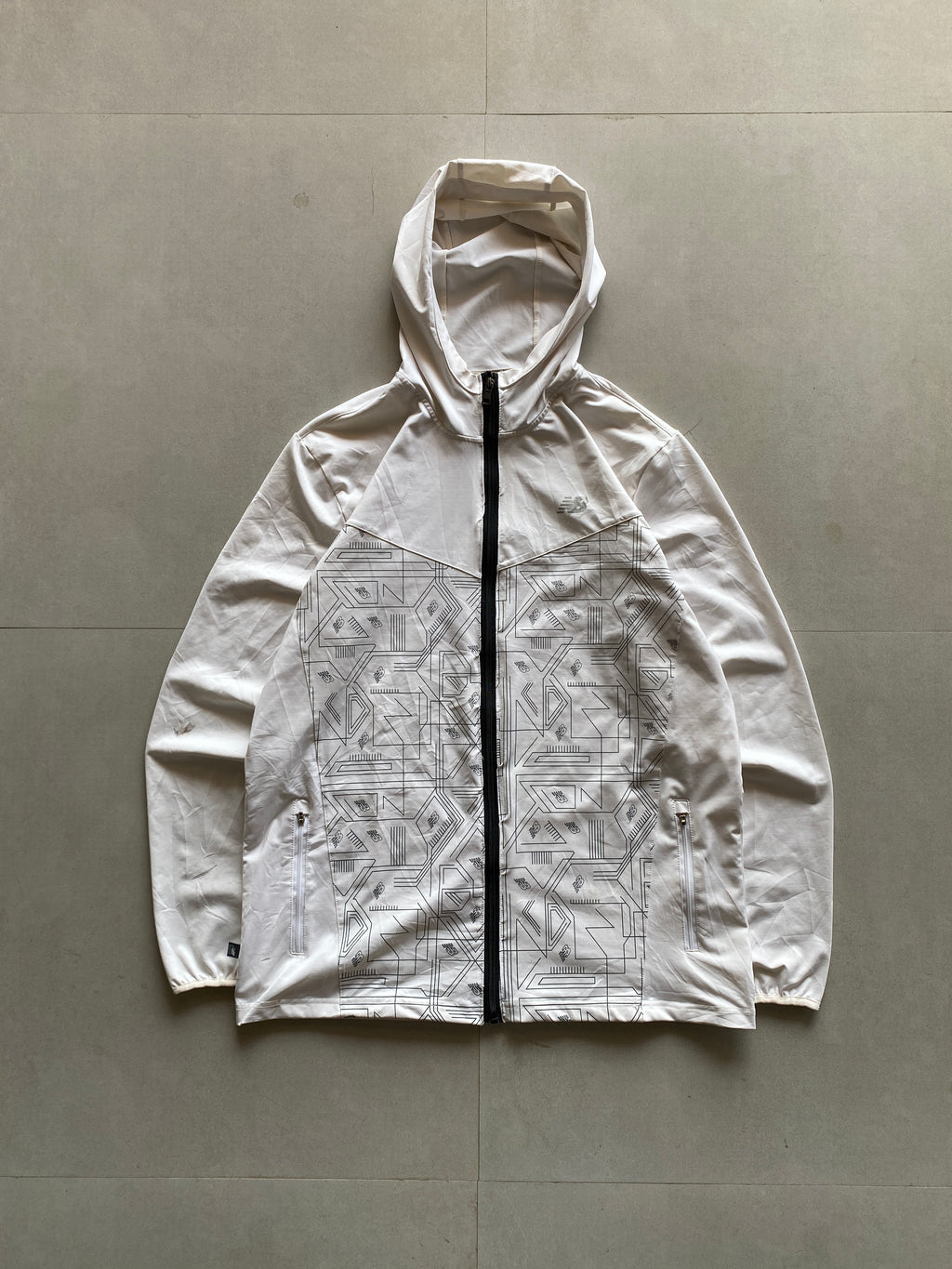 NEW BALANCE HOODED JACKET - M