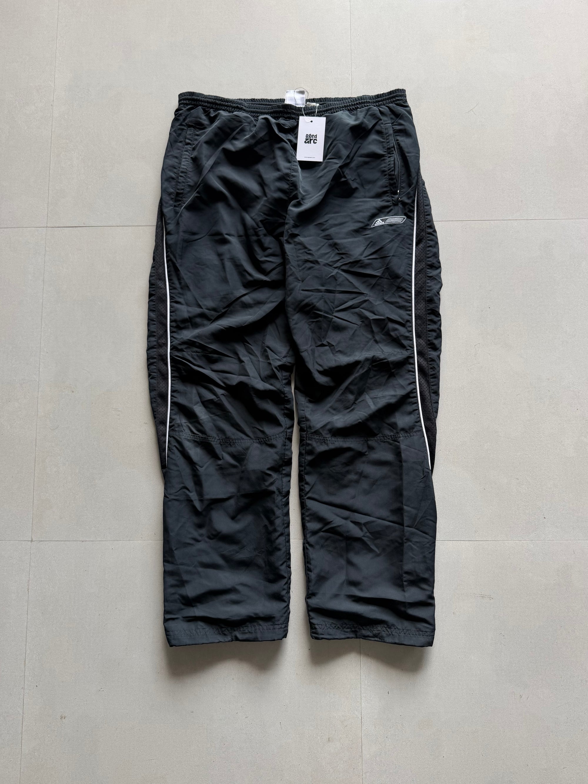 ADIDAS BAGGY TRACK PANT149 - L