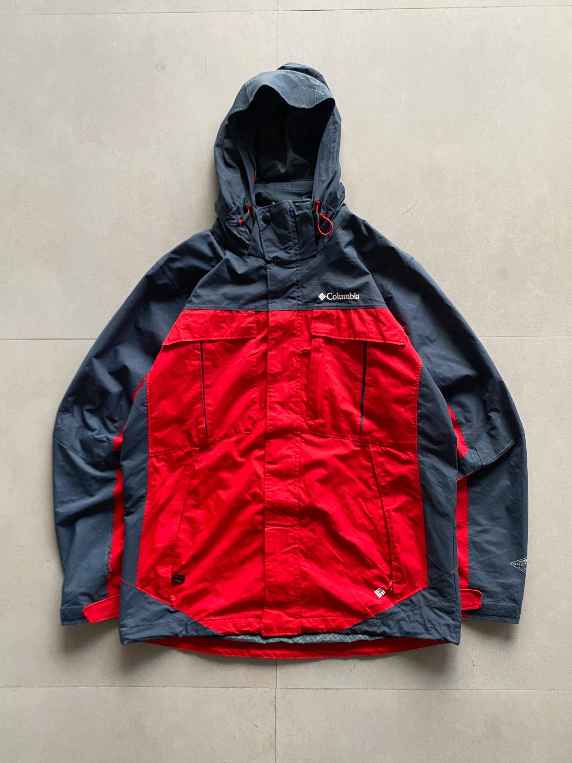 COLUMBIA HOODED TREKKING JACKET - XL