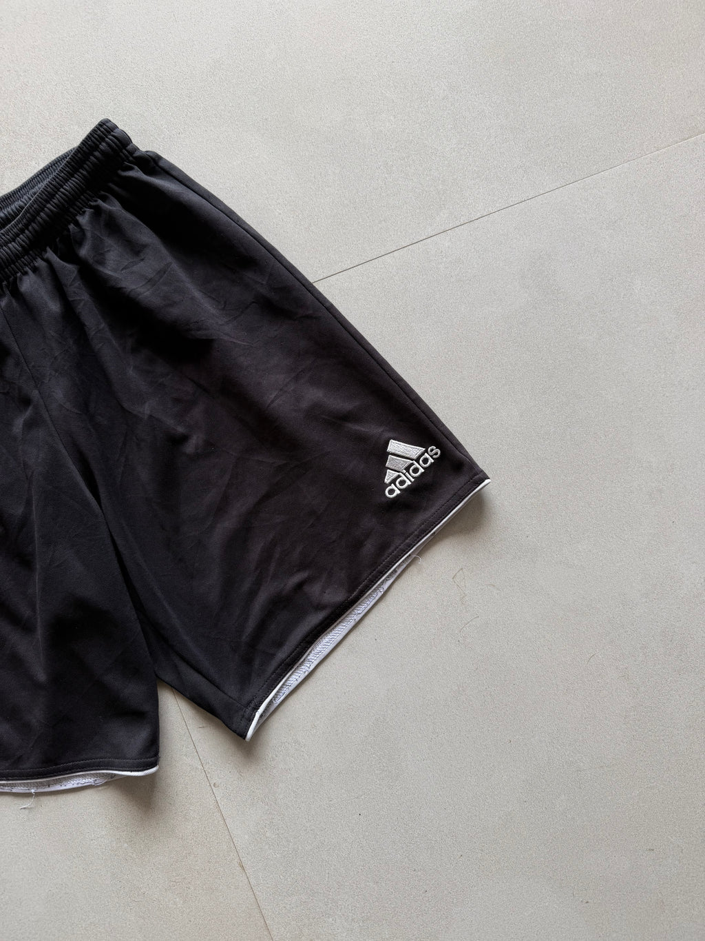 ADIDAS SHORTS - XS