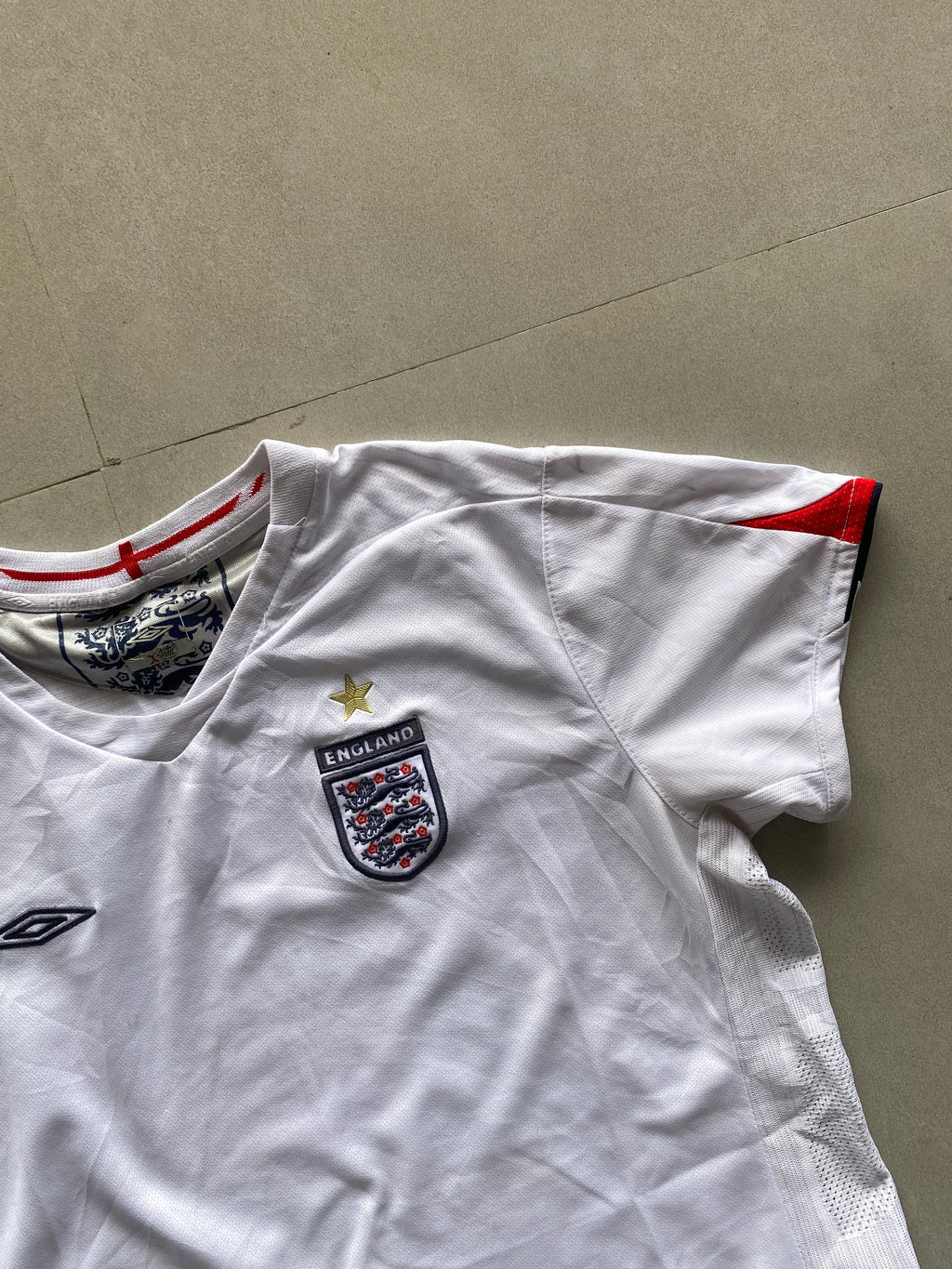 2005 UMBRO ENGLAND JERSEY -
