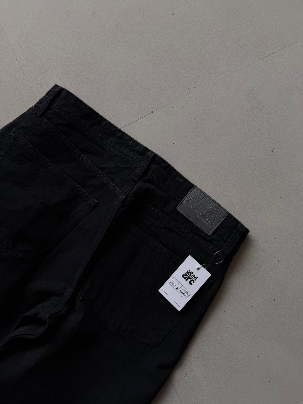 DARK BLACK WIDE LEG