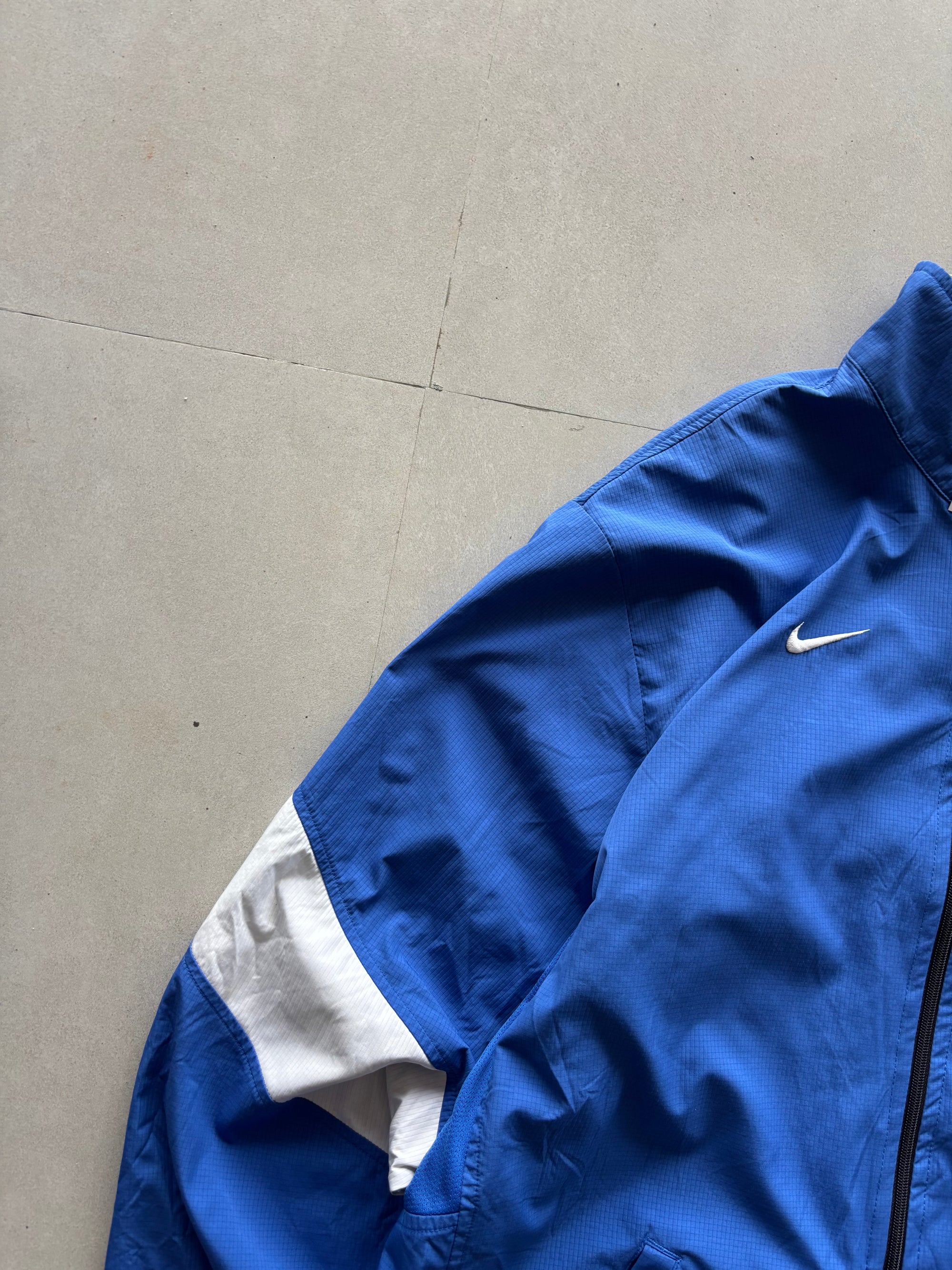 NIKE VINTAGE JACKET- L