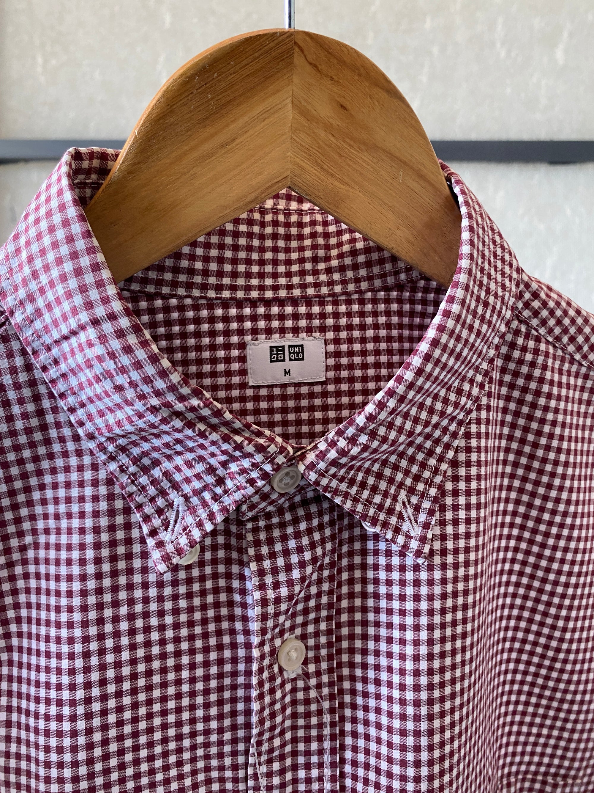 UNIQLO CHECKED SHIRT - S