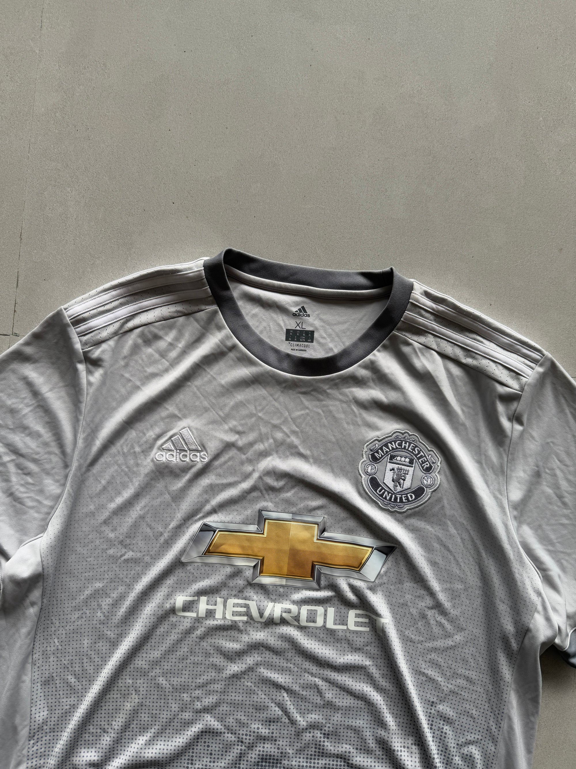 2019 ADIDAS MANCHESTER UNITED JERSEY - XL