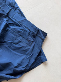 UNDER ARMOUR SHORTS - XL