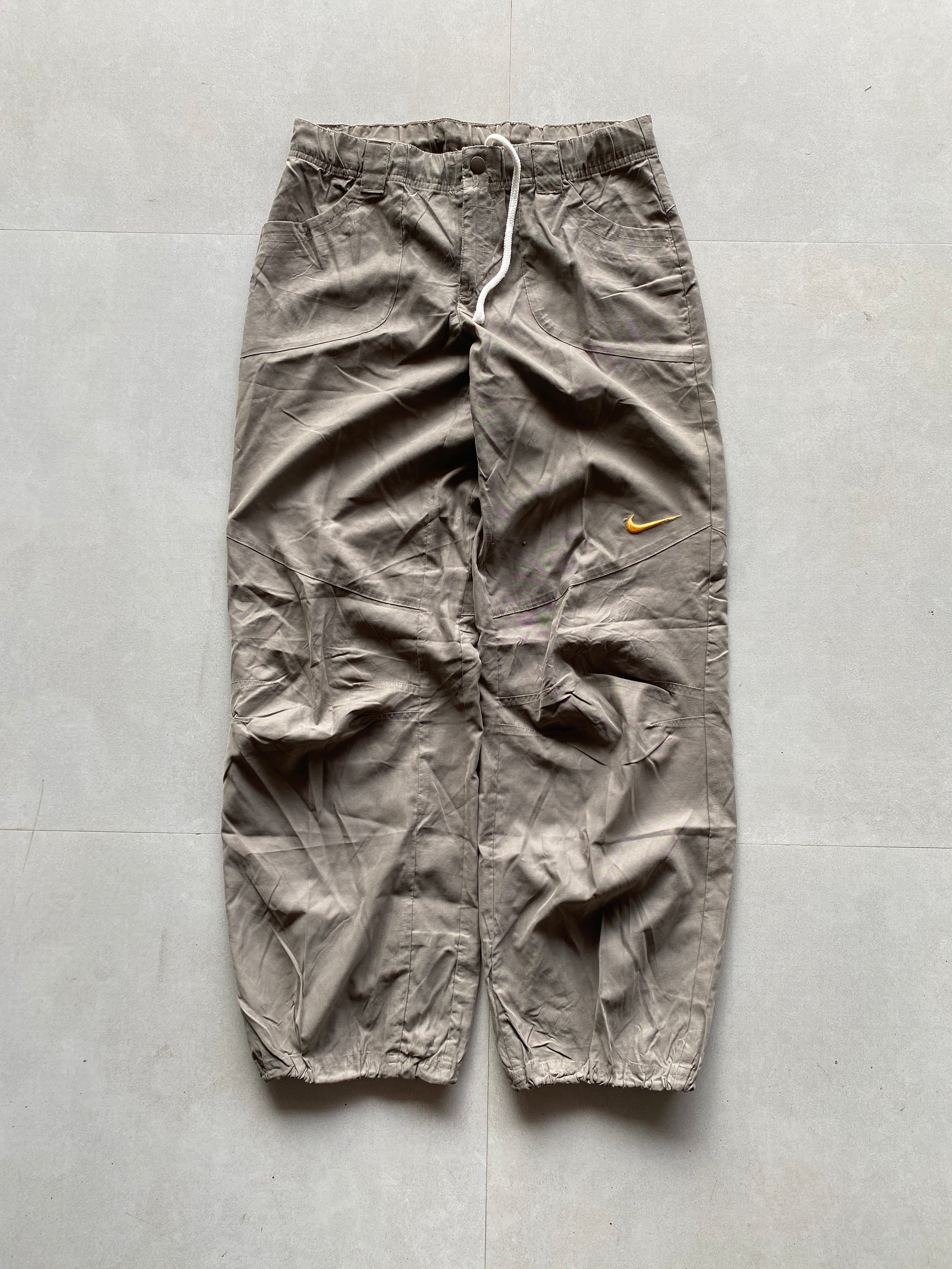 90s NIKE TRACK PANT -