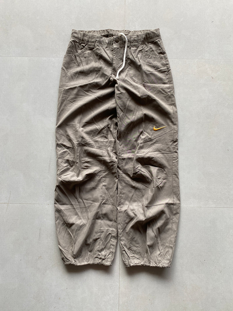 90s NIKE TRACK PANT -