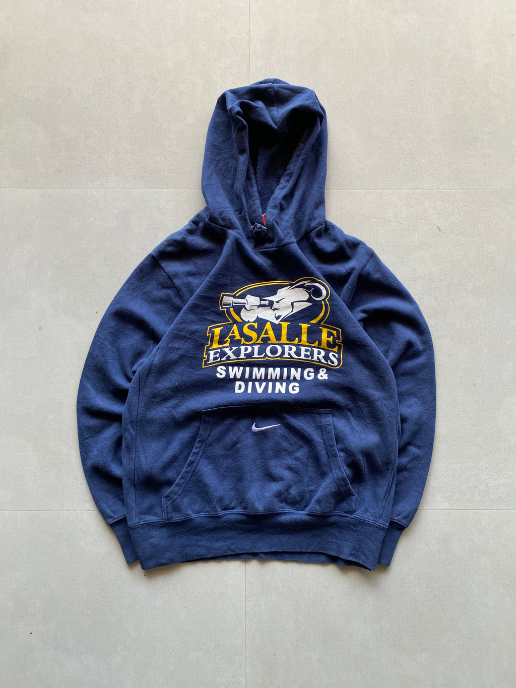 VINTAGE NIKE HOODIE - S